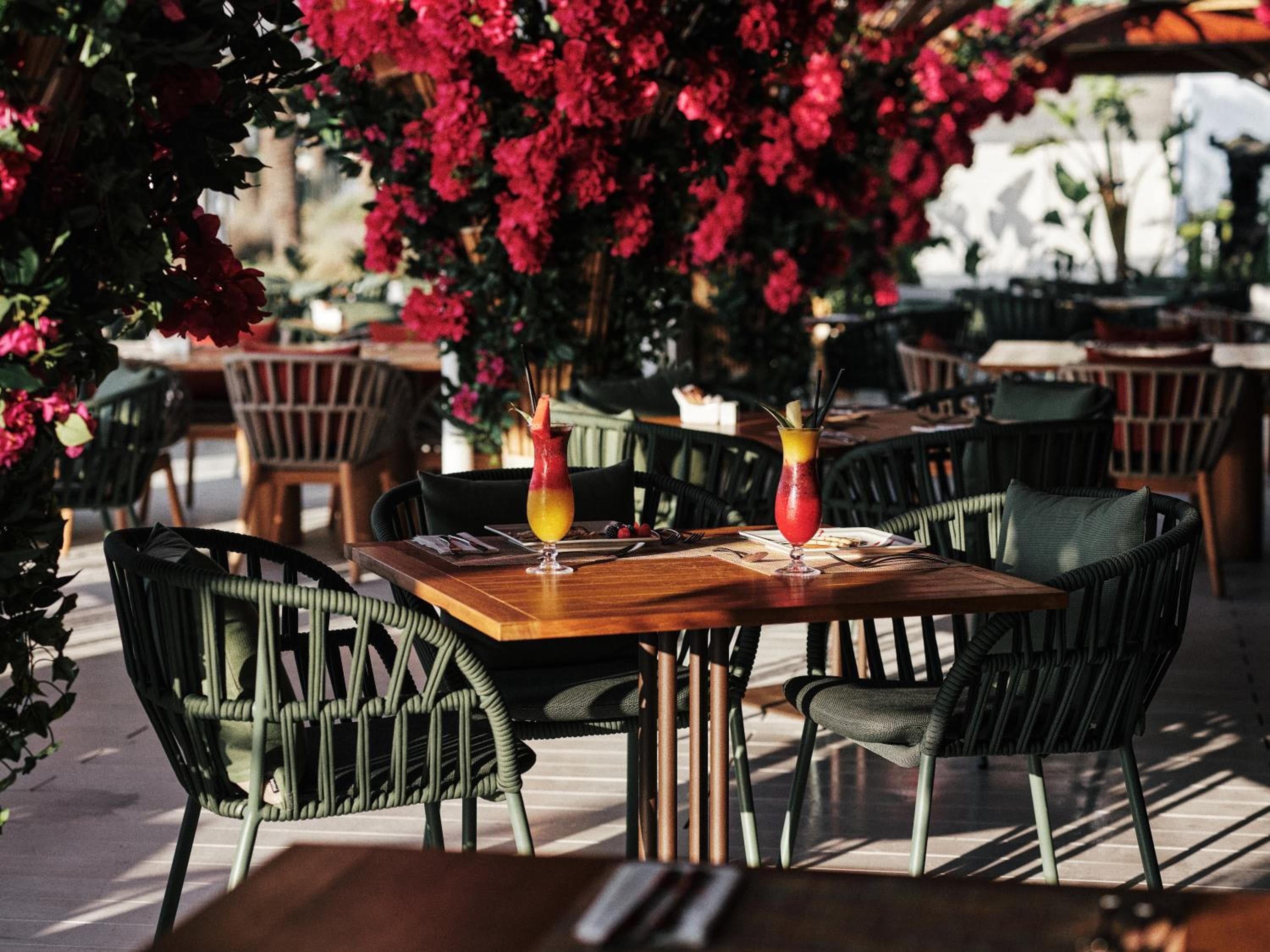 The Unexpected Ibiza Hotel - Ushuaïa Club entrance included — 5