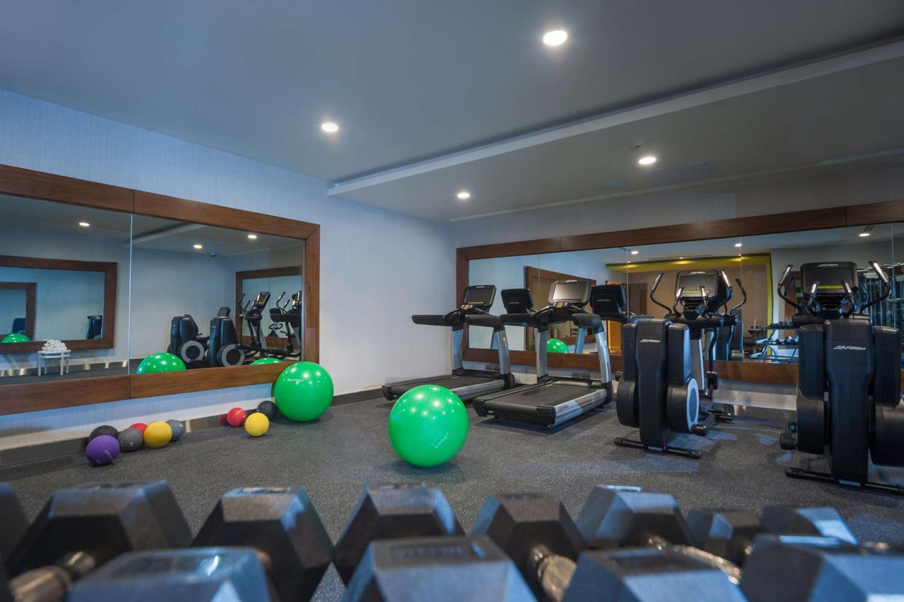 Embassy Suites by Hilton Santo Domingo — 4