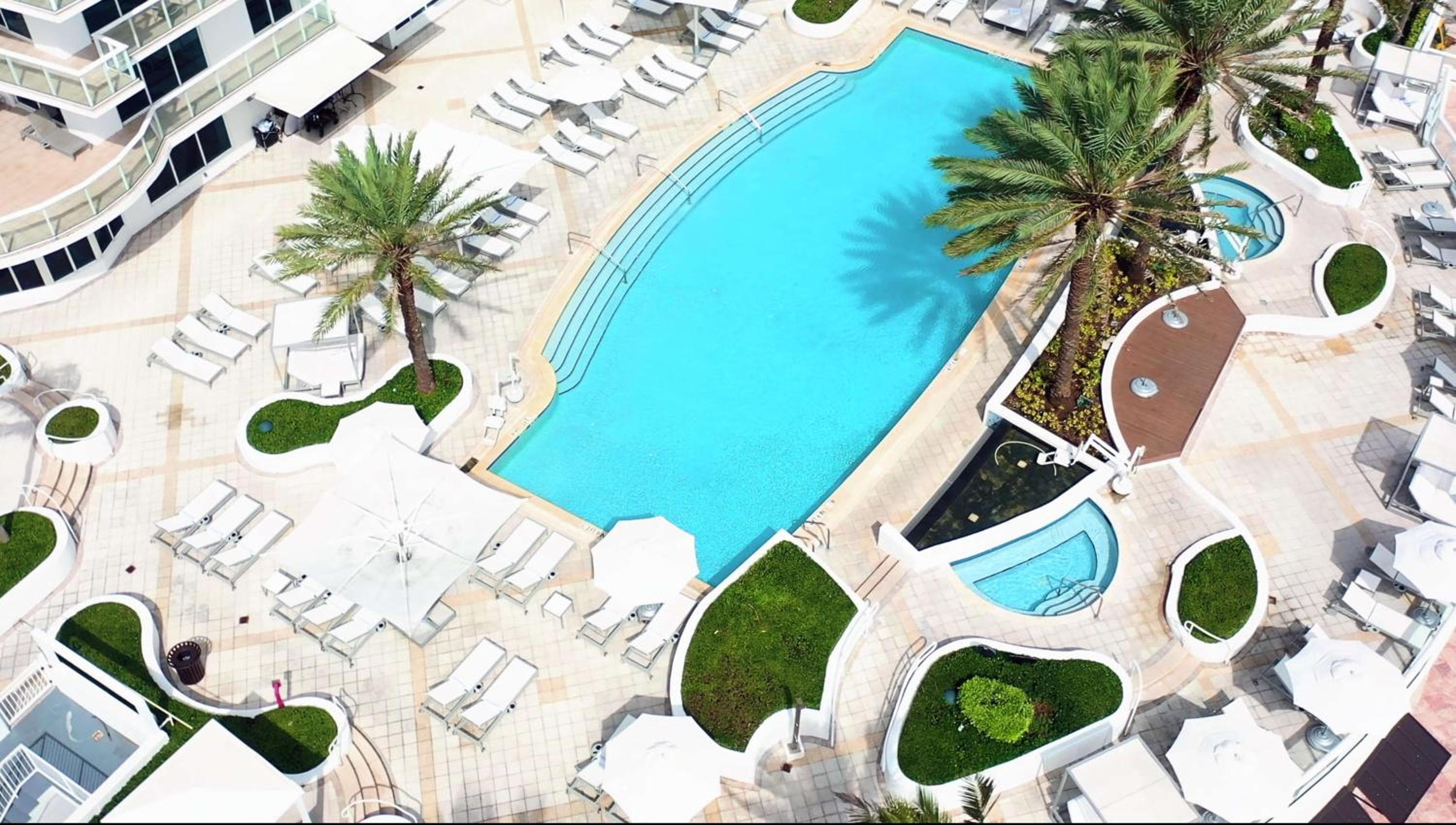 Beach House Fort Lauderdale, A Hilton Resort — 10