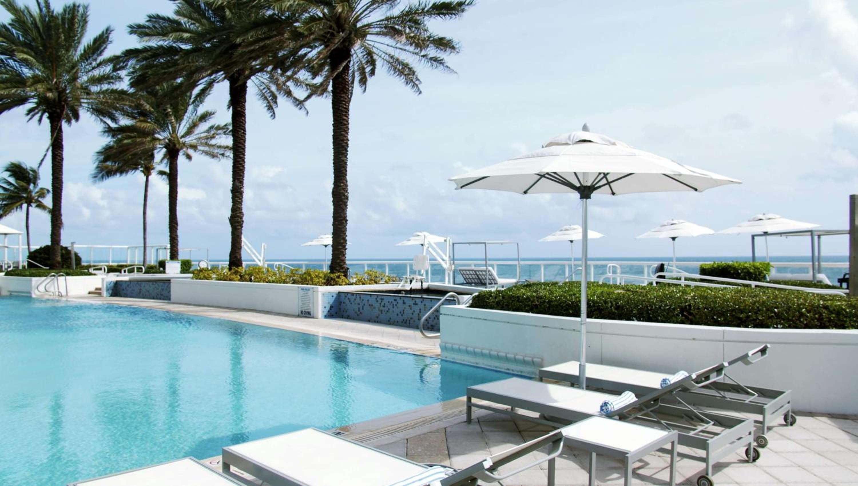 Beach House Fort Lauderdale, A Hilton Resort — 24