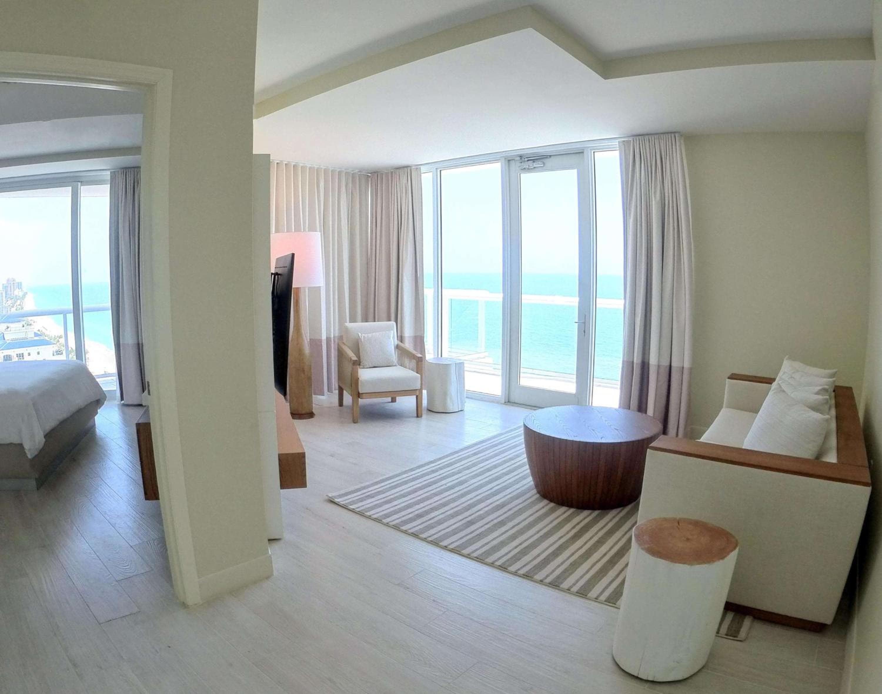 Beach House Fort Lauderdale, A Hilton Resort — 7