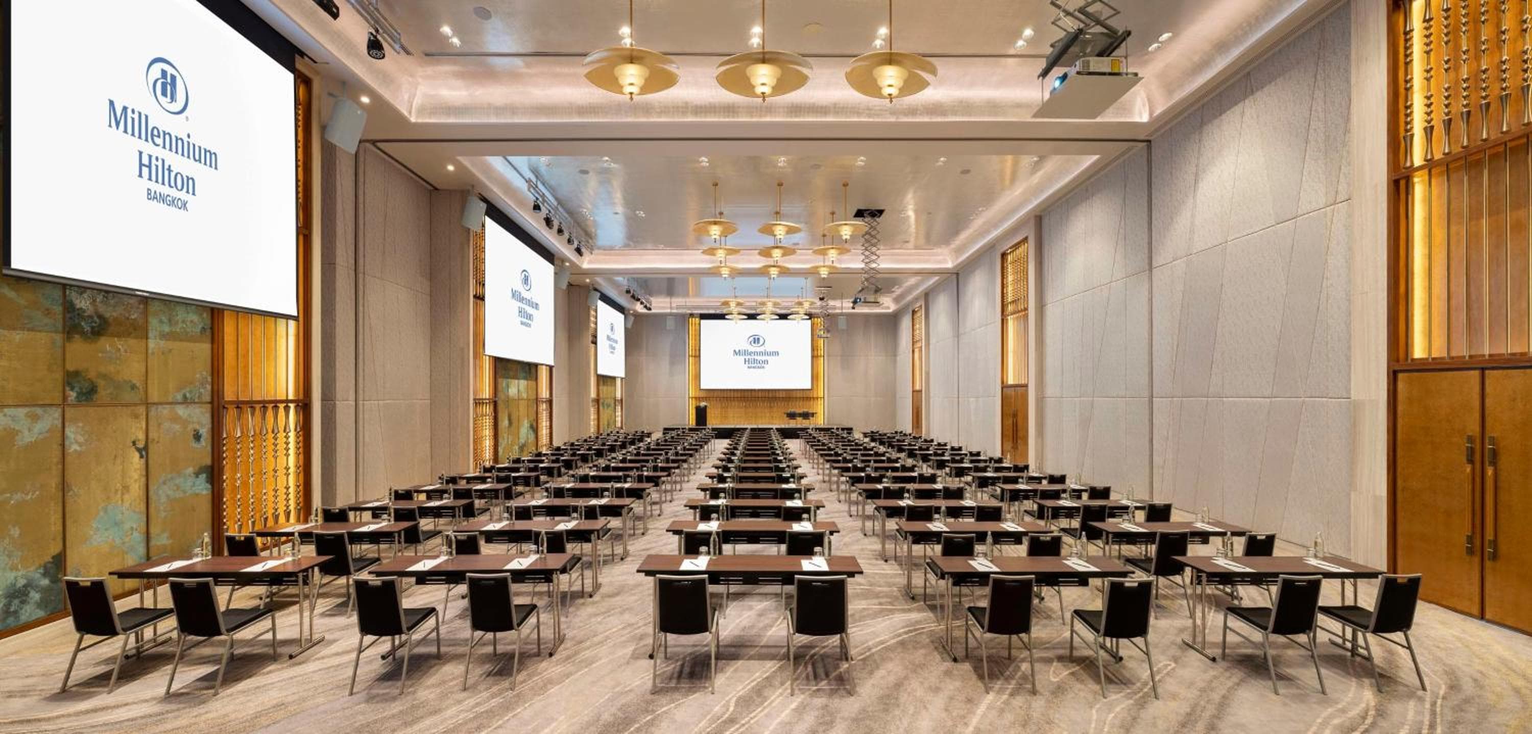 Millennium Hilton Bangkok — 22