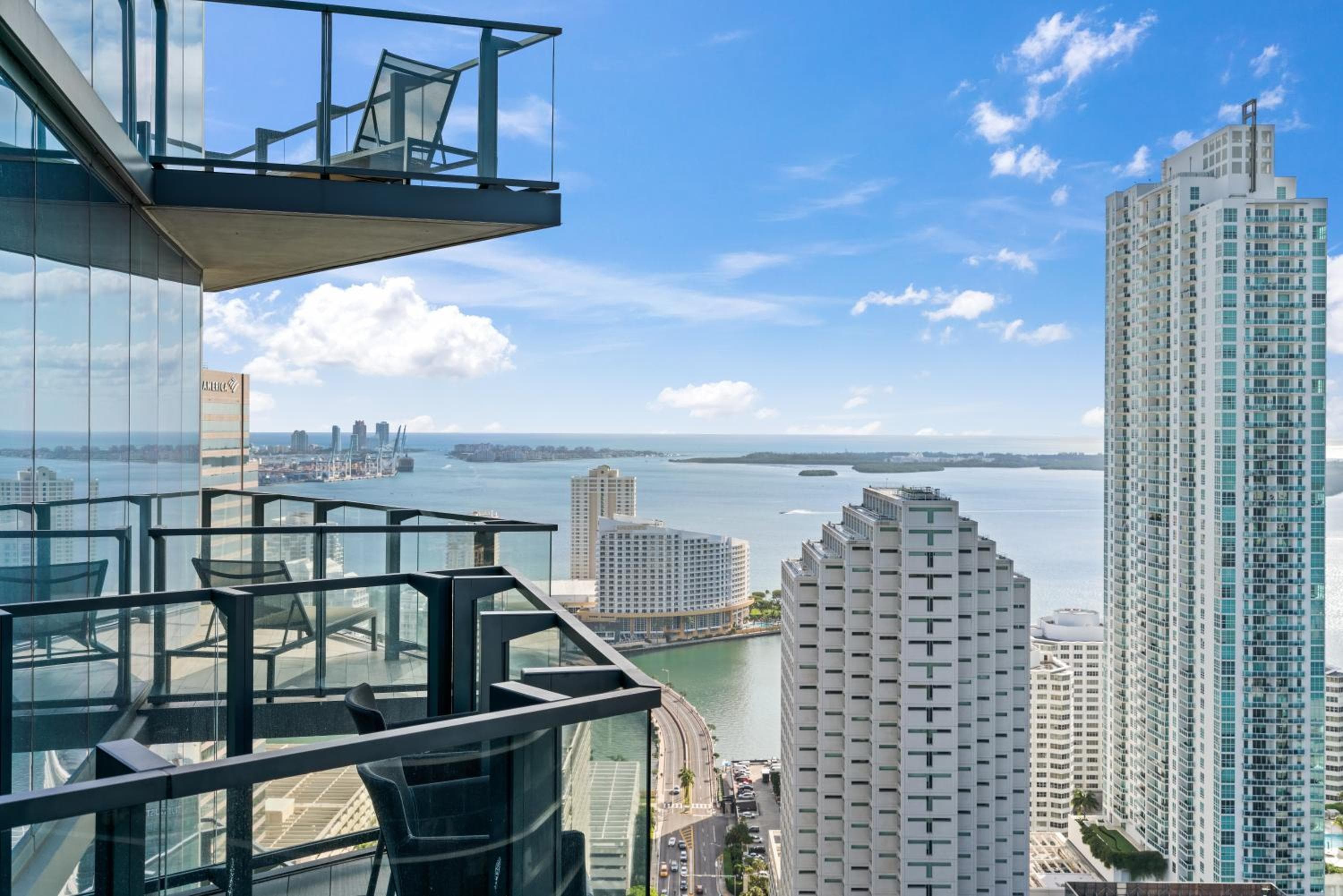 EAST Miami — 13