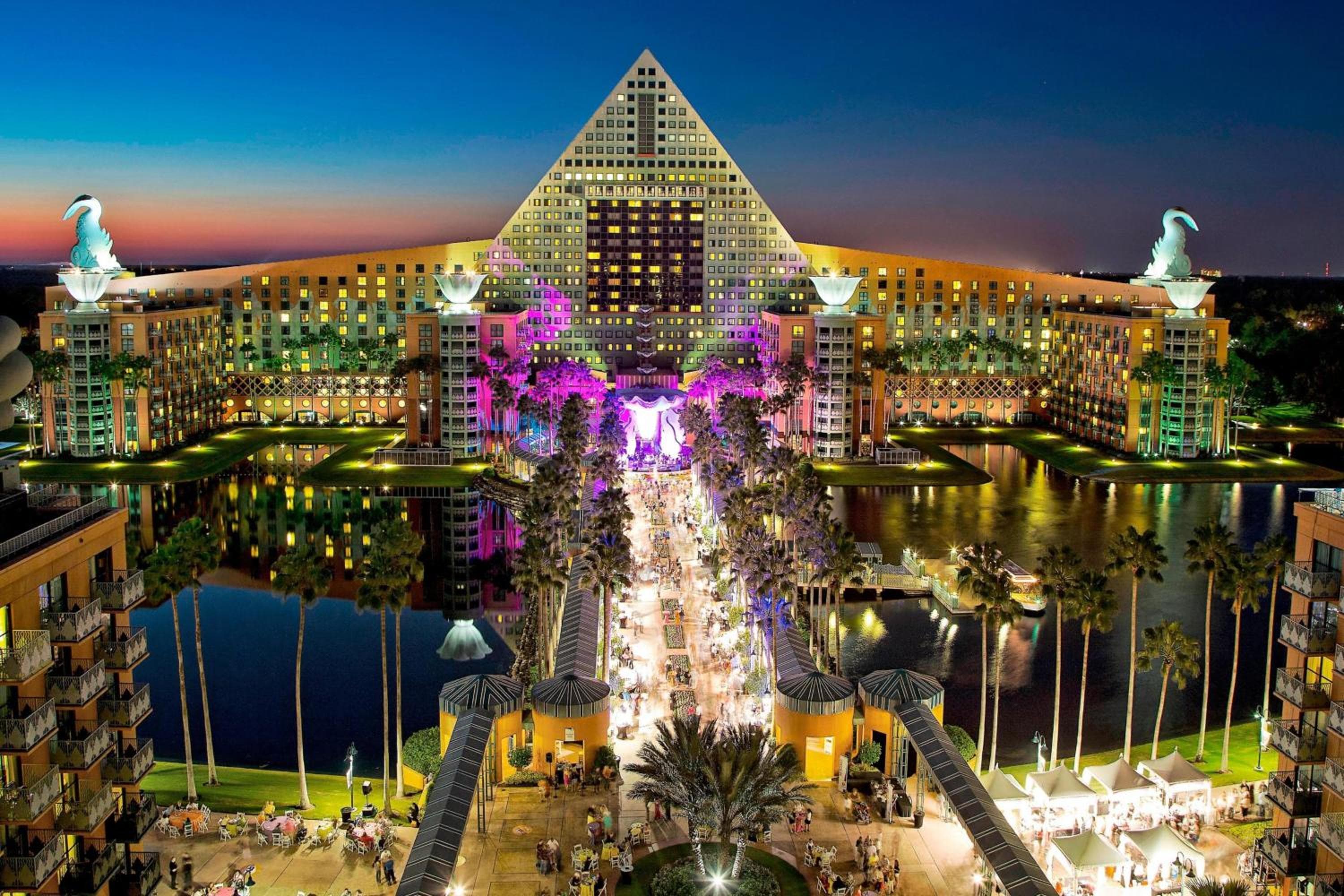 Walt Disney World Dolphin — 1