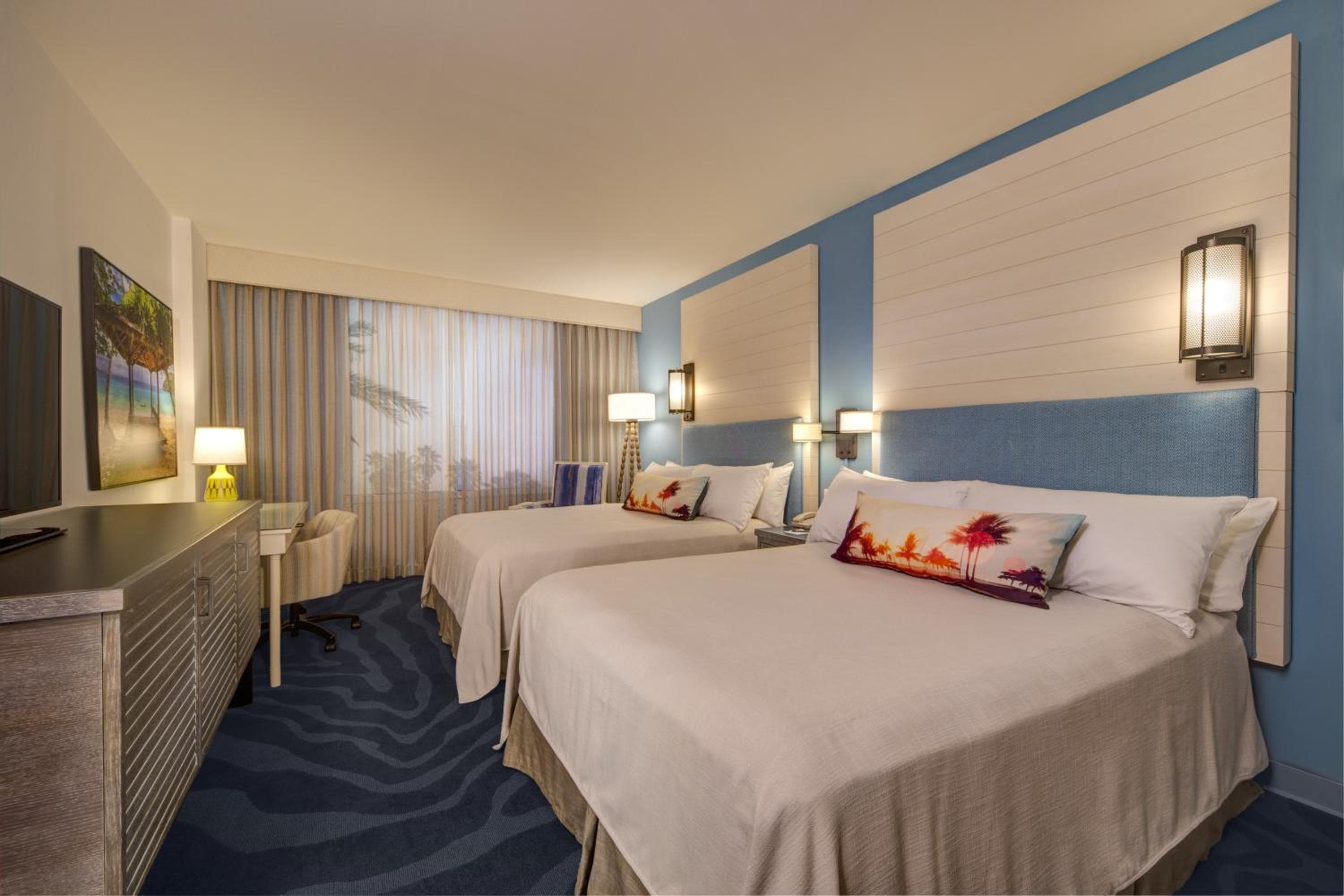 Universal's Loews Sapphire Falls Resort — 24