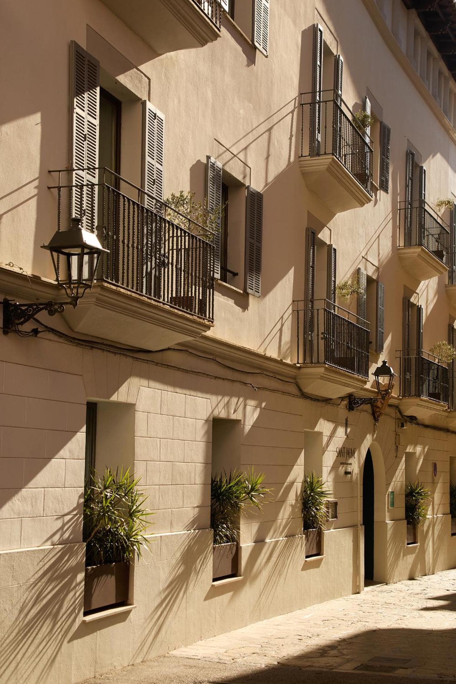 Sant Jaume Design Hotel — 8
