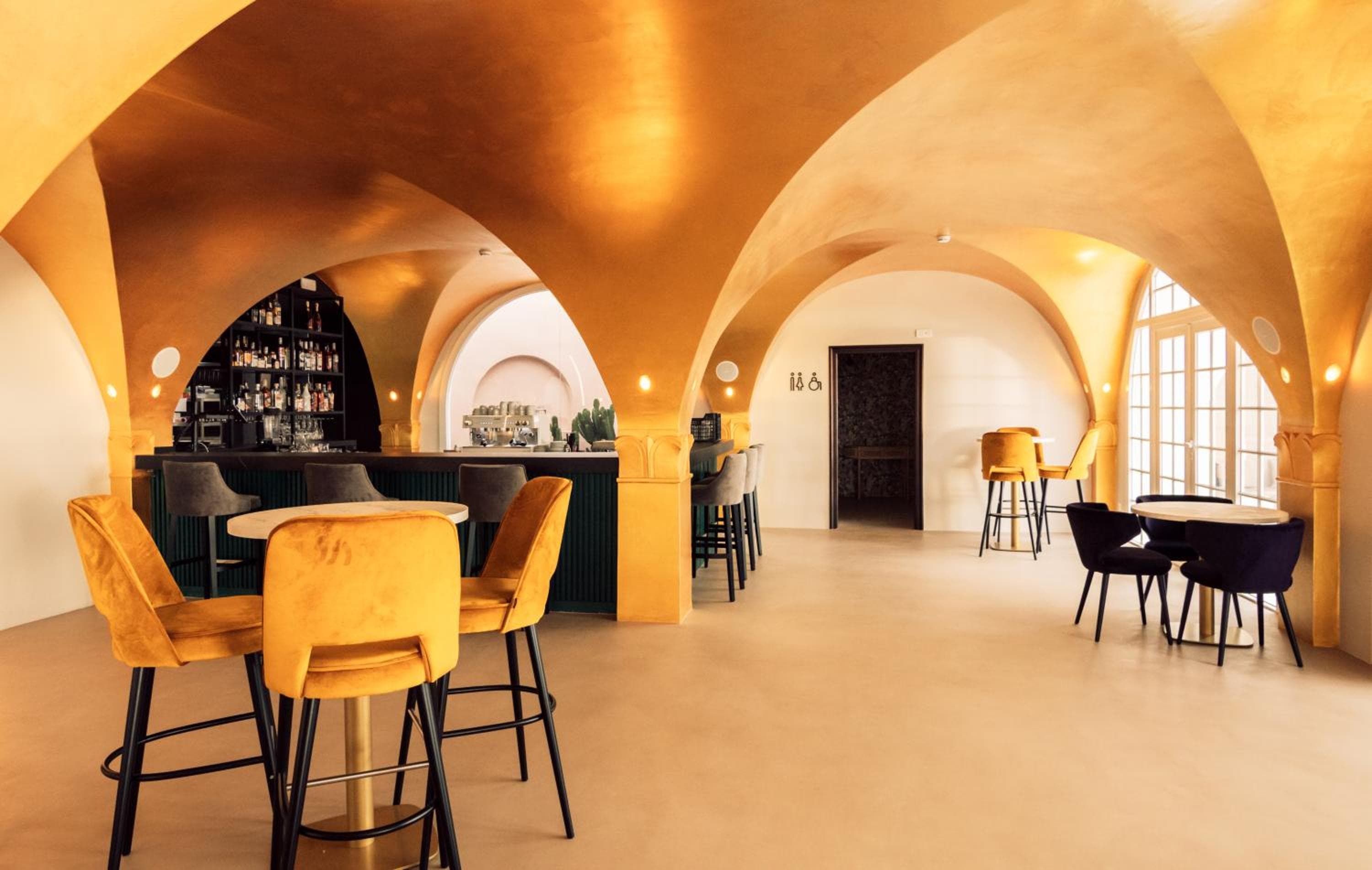 Hotel Estefania Boutique Suites — 9