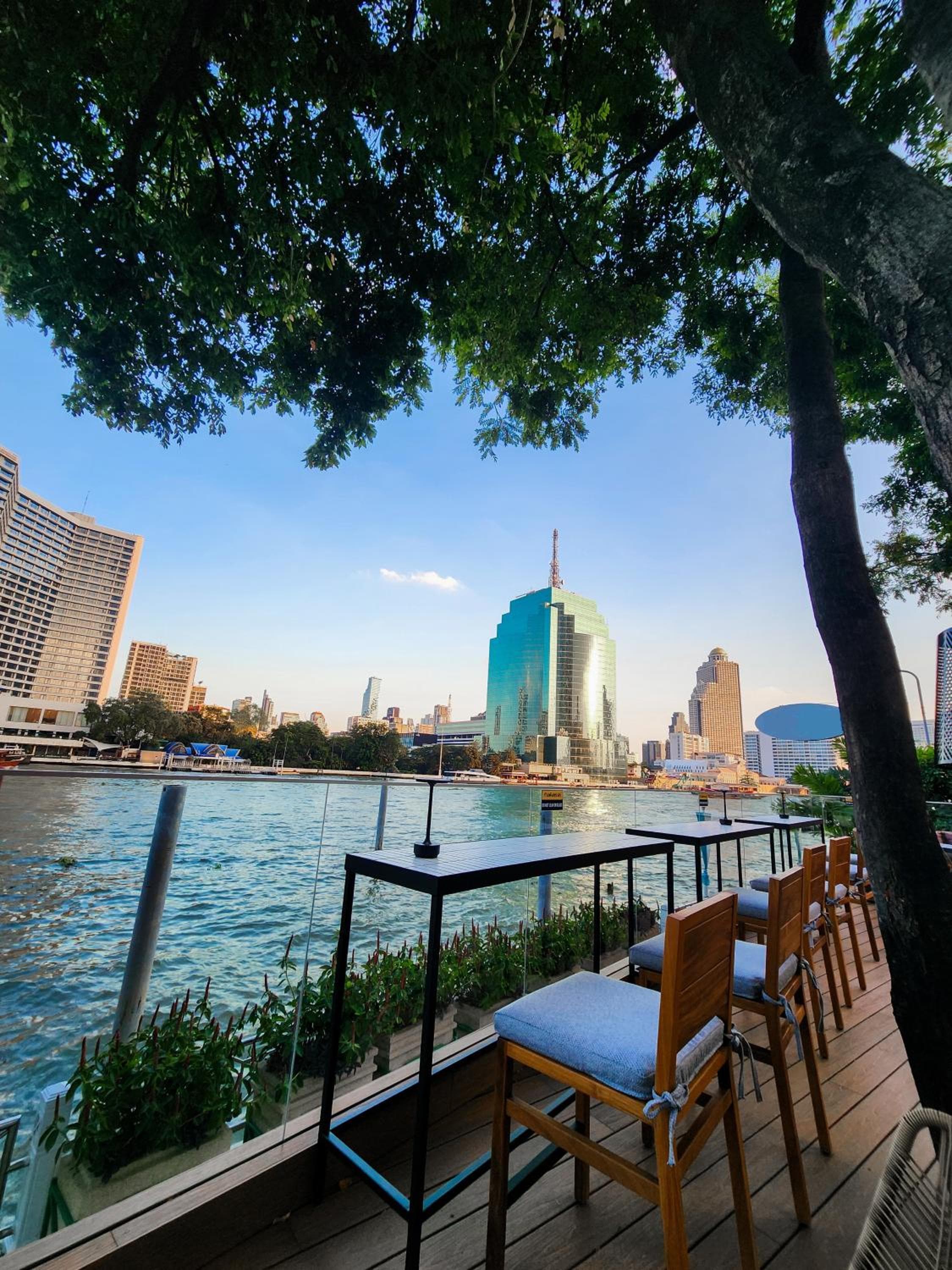 Millennium Hilton Bangkok — 9