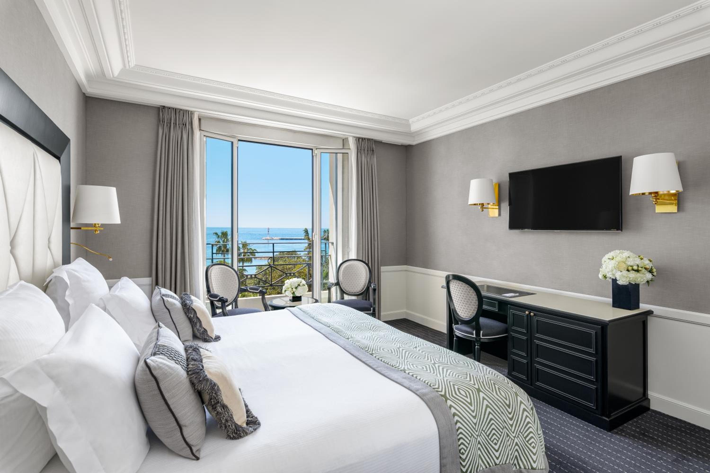 Hôtel Barrière Le Majestic Cannes — 23