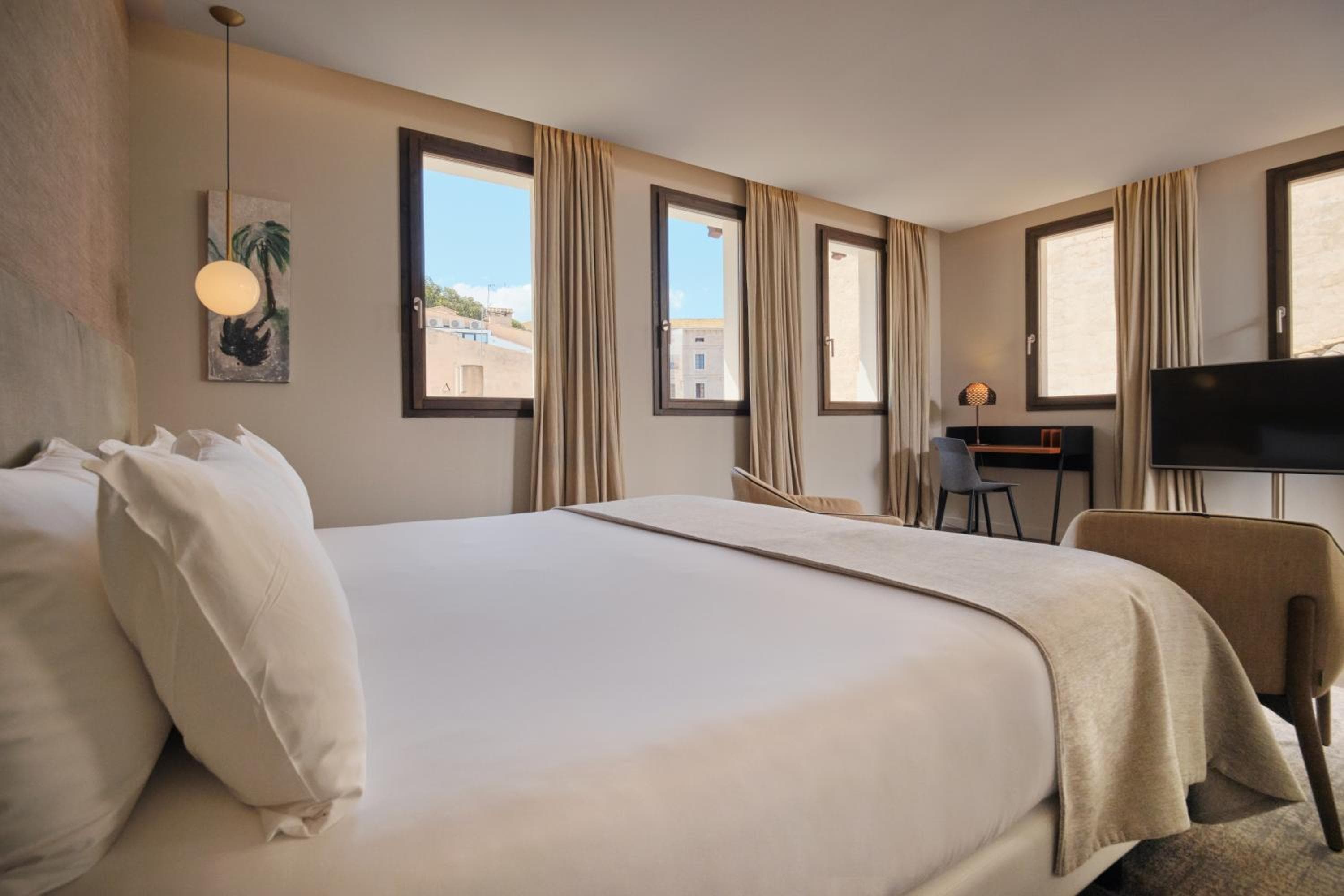 Sant Jaume Design Hotel — 9
