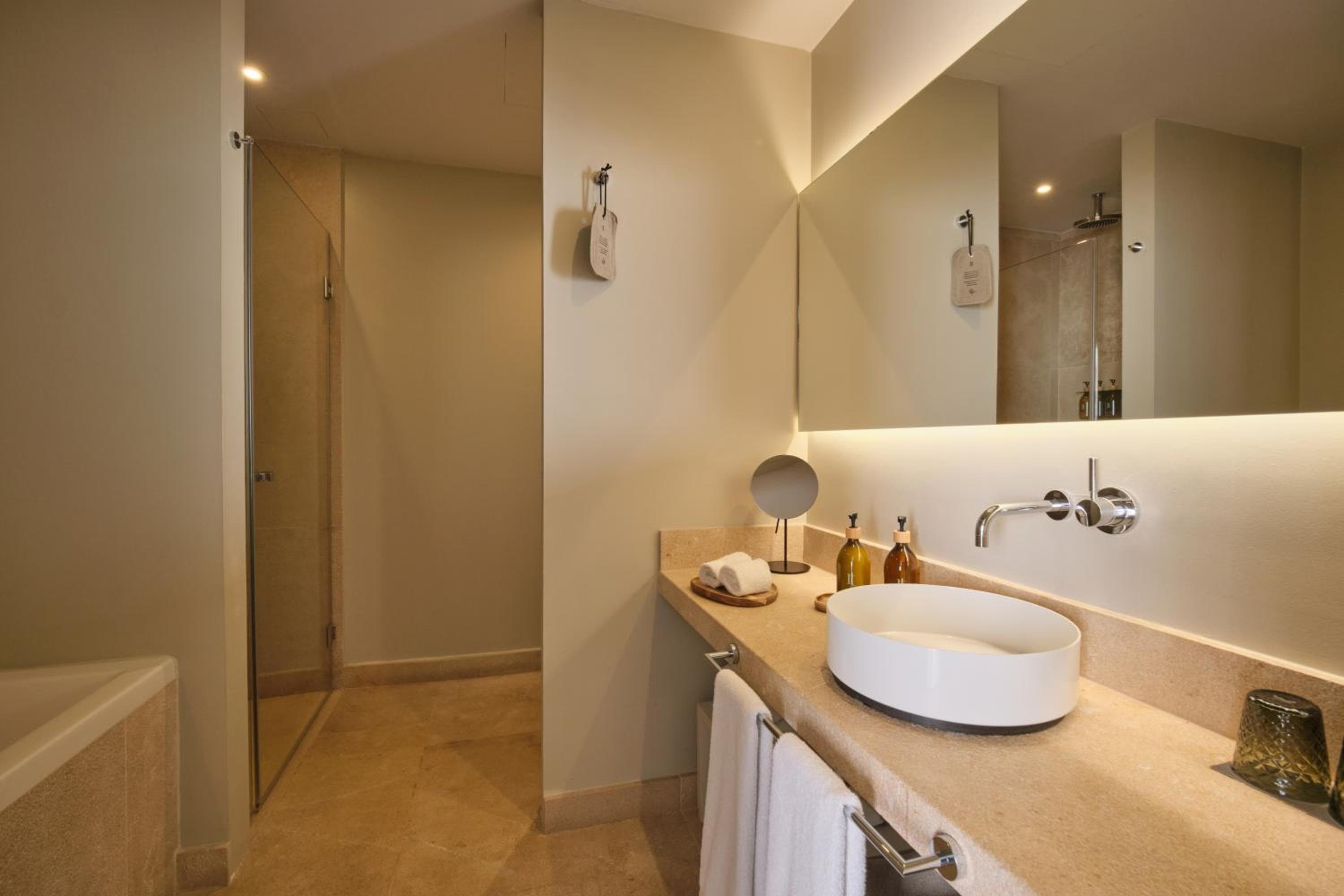 Sant Jaume Design Hotel — 7