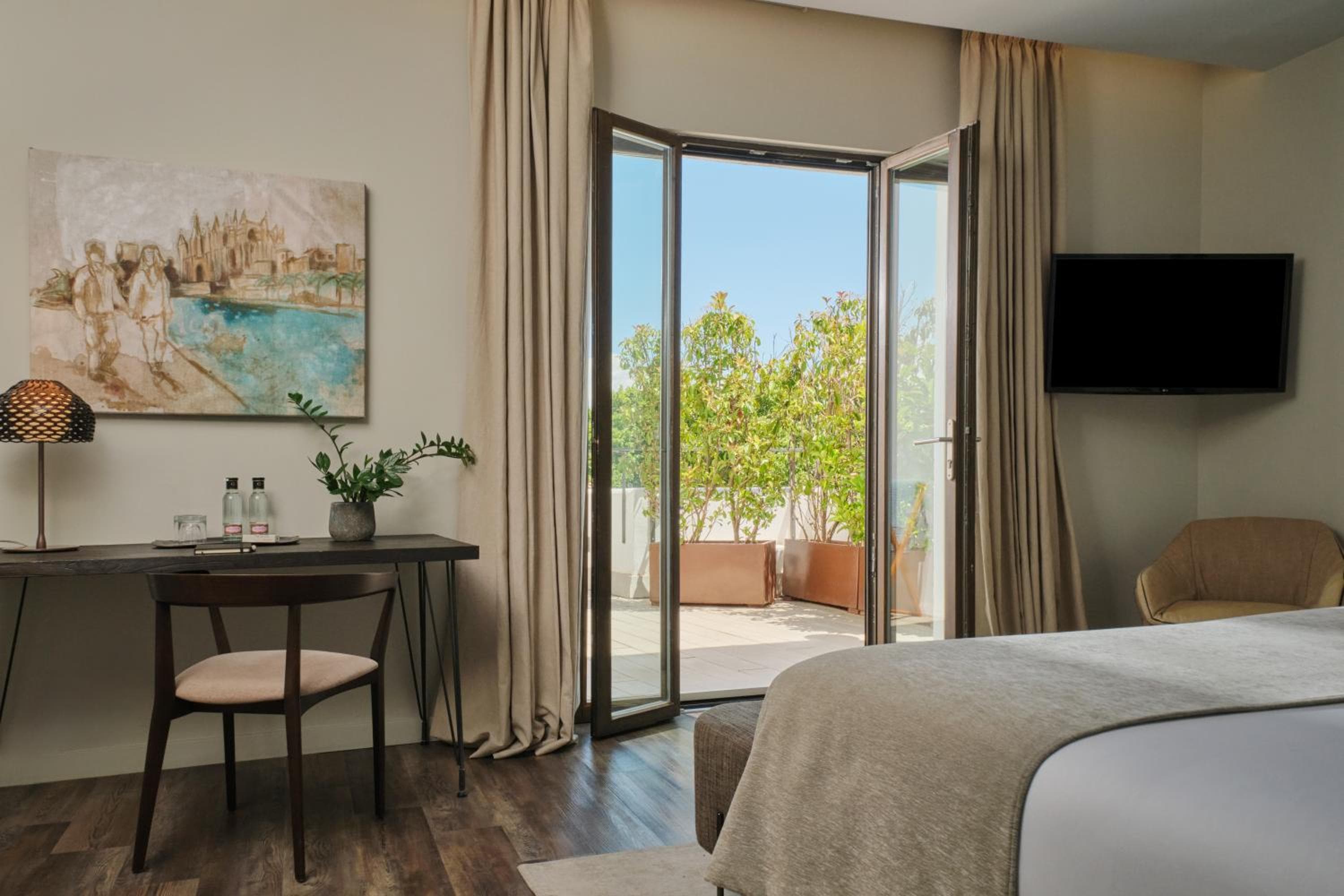 Sant Jaume Design Hotel — 23