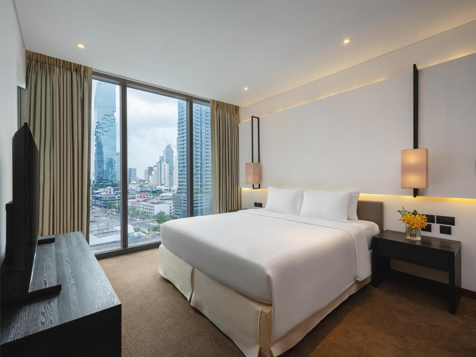 Amara Bangkok Hotel — 25