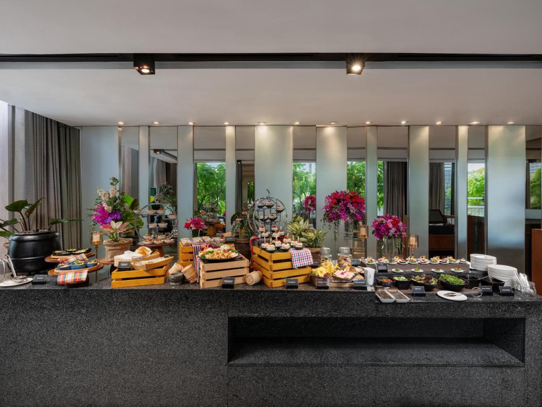 Amara Bangkok Hotel — 24