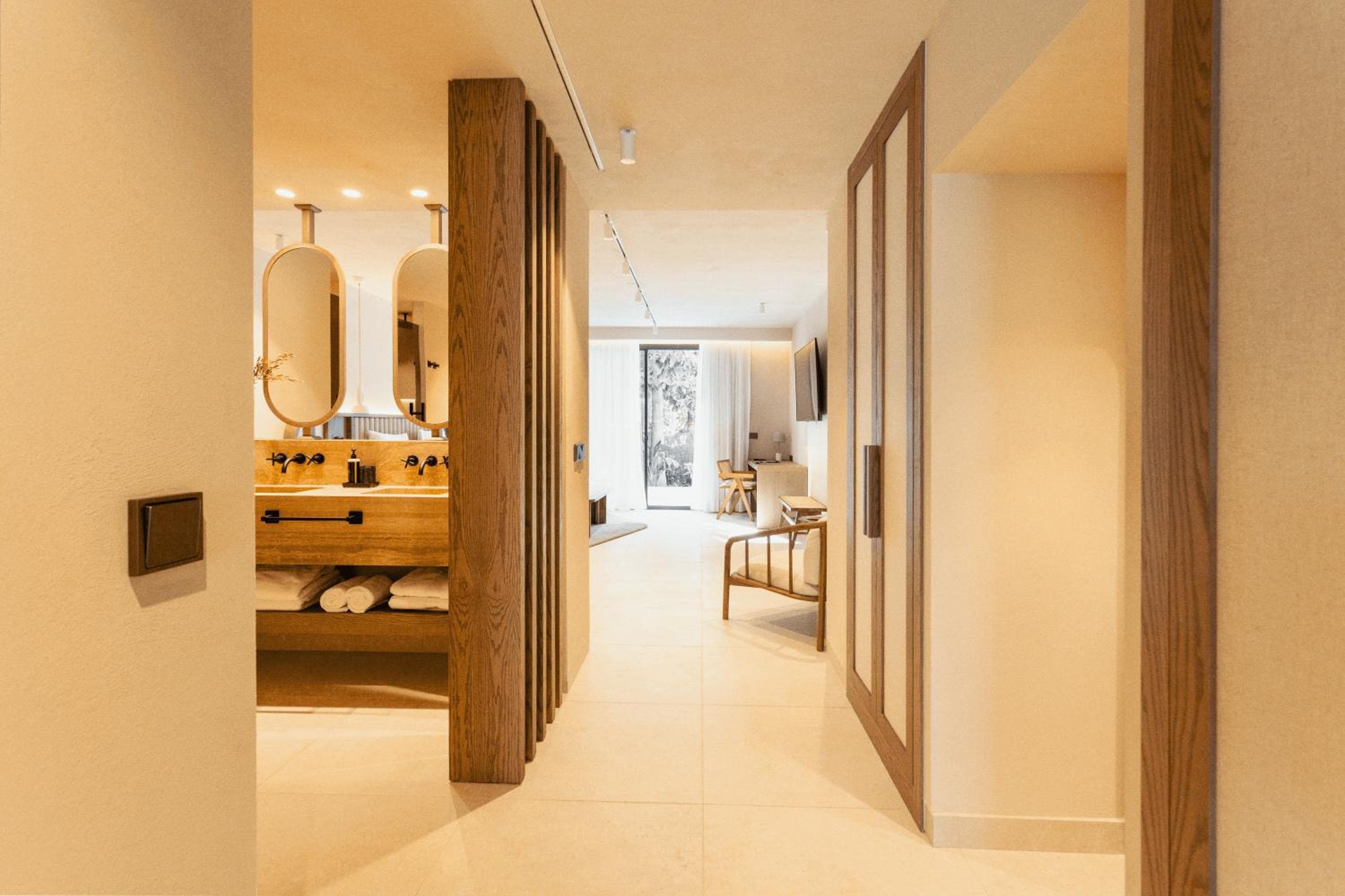 Anfitrión Villas & Suites — 6