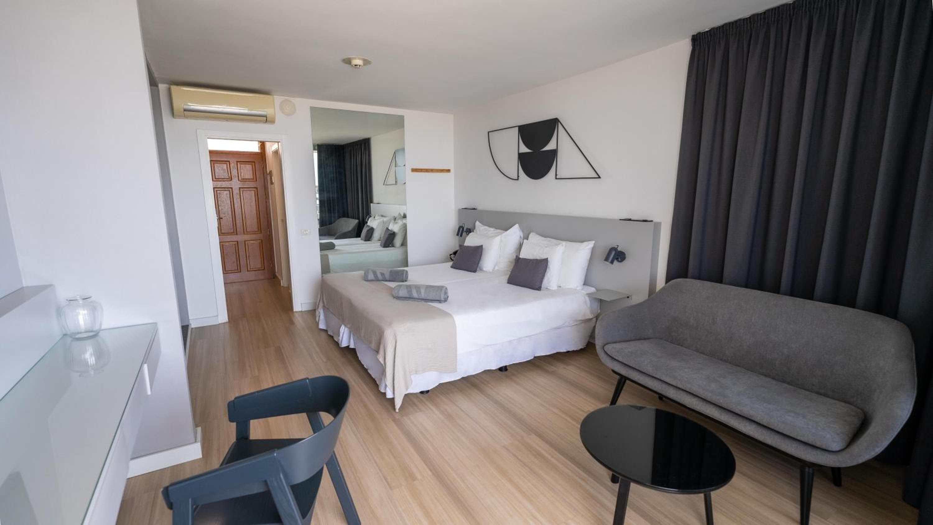 Coral Suites & Spa - Adults Only — 17