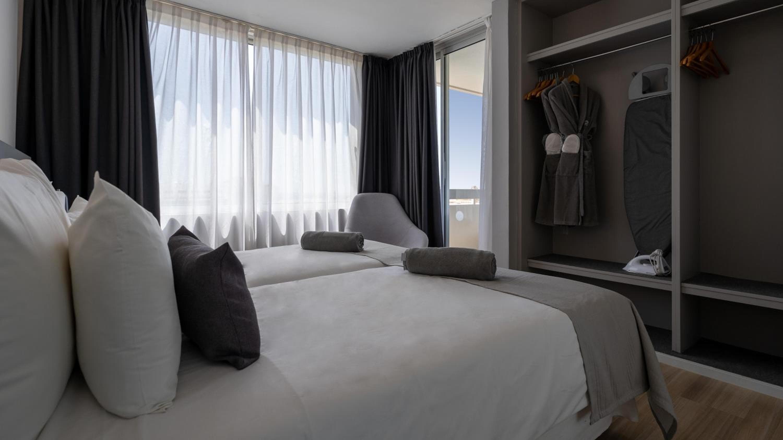 Coral Suites & Spa - Adults Only — 21