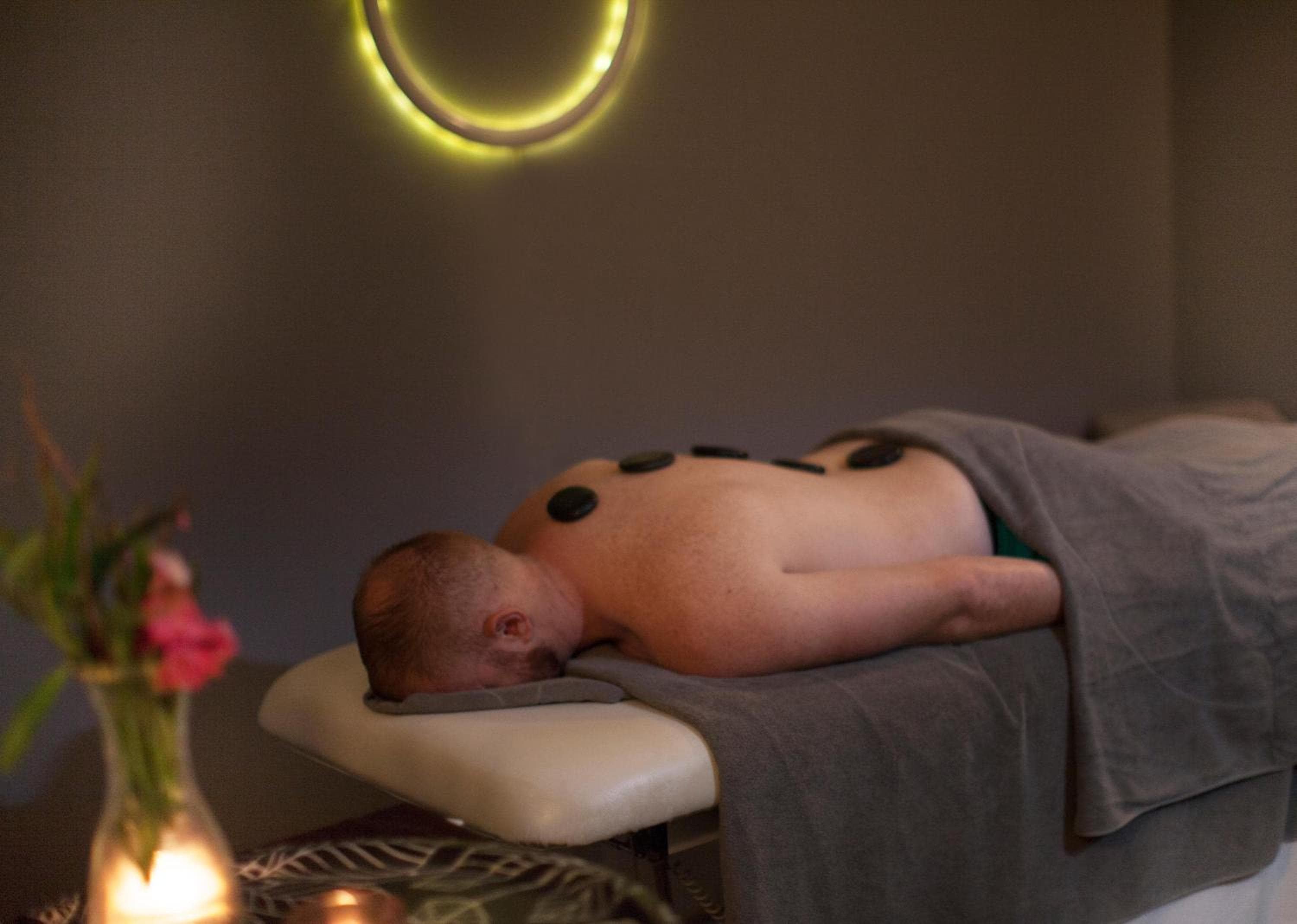 Coral Suites & Spa - Adults Only — 2