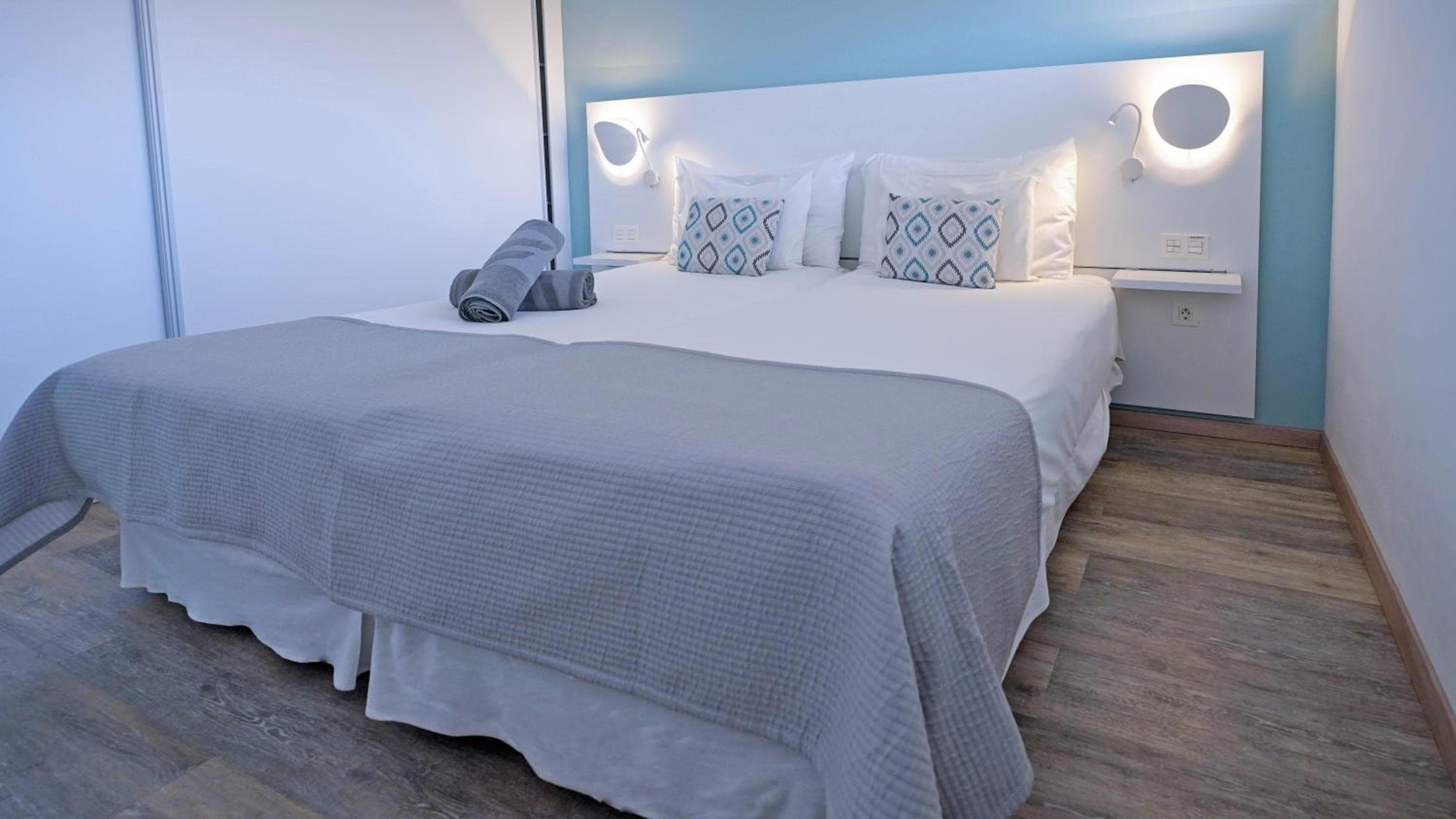 Coral Ocean View - Adults Only — 25