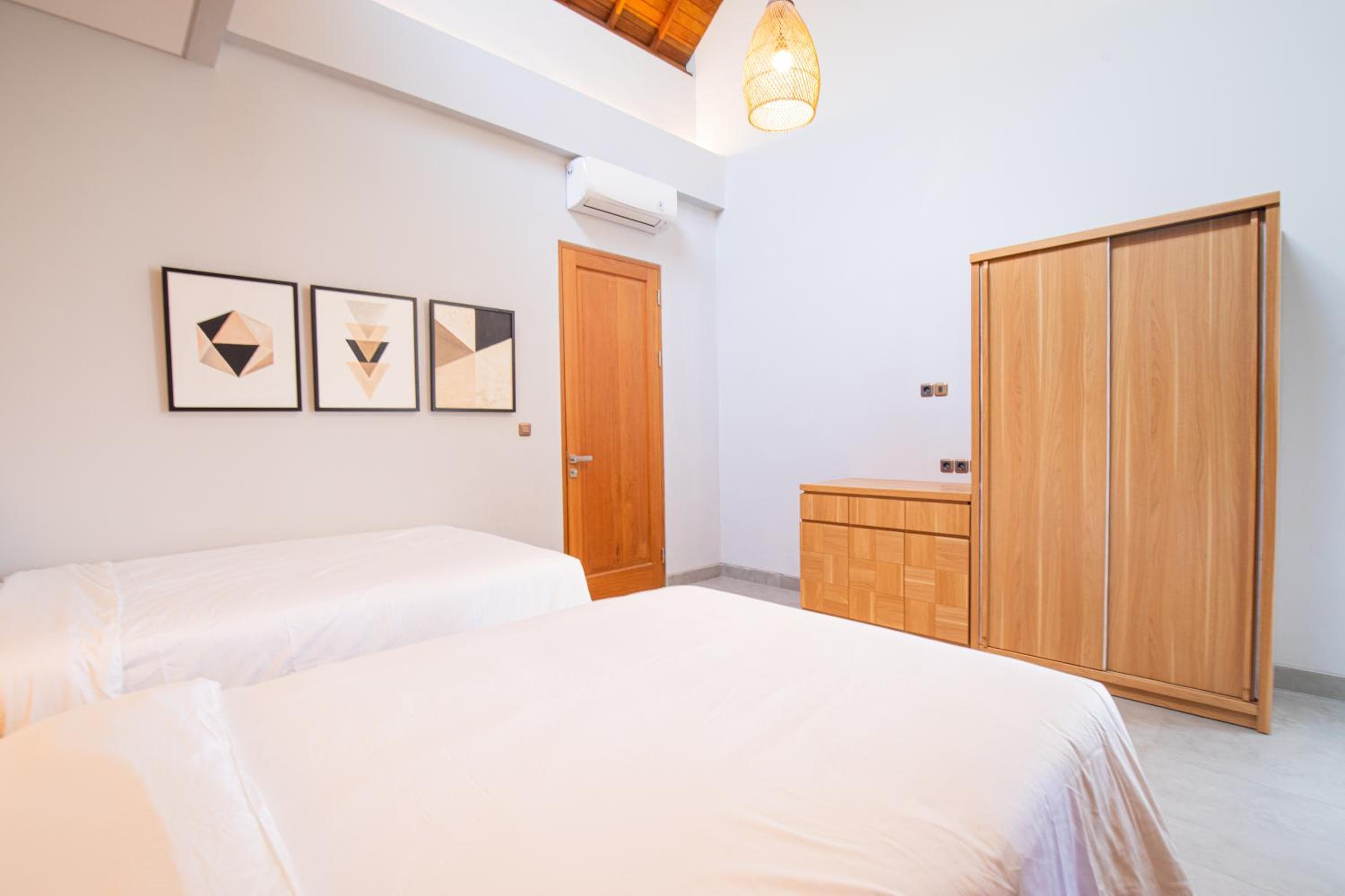 Villa Taman Famindo Canggu V8 by Great Bali Villas — 6