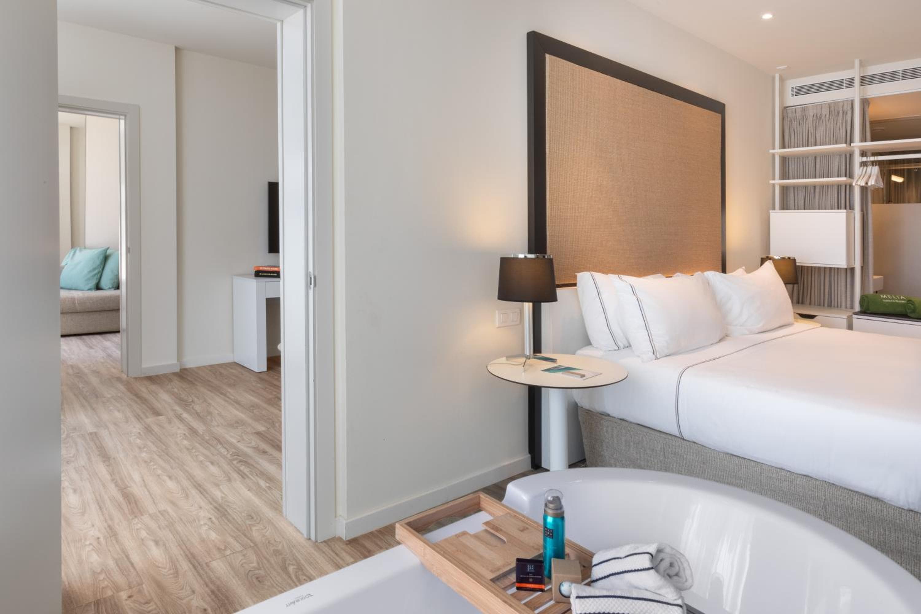 Meliá South Beach — 17
