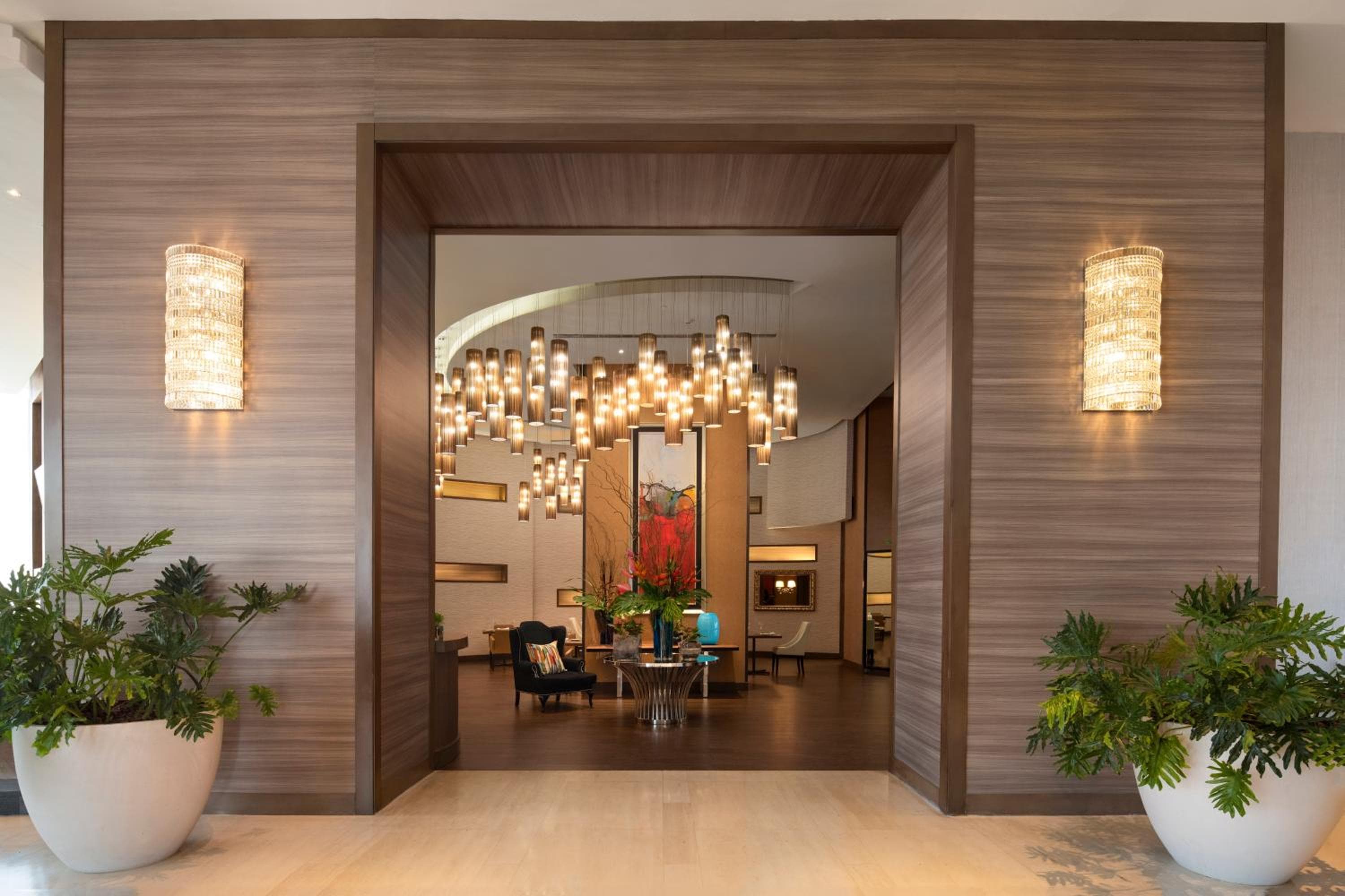 Embassy Suites by Hilton Santo Domingo — 25