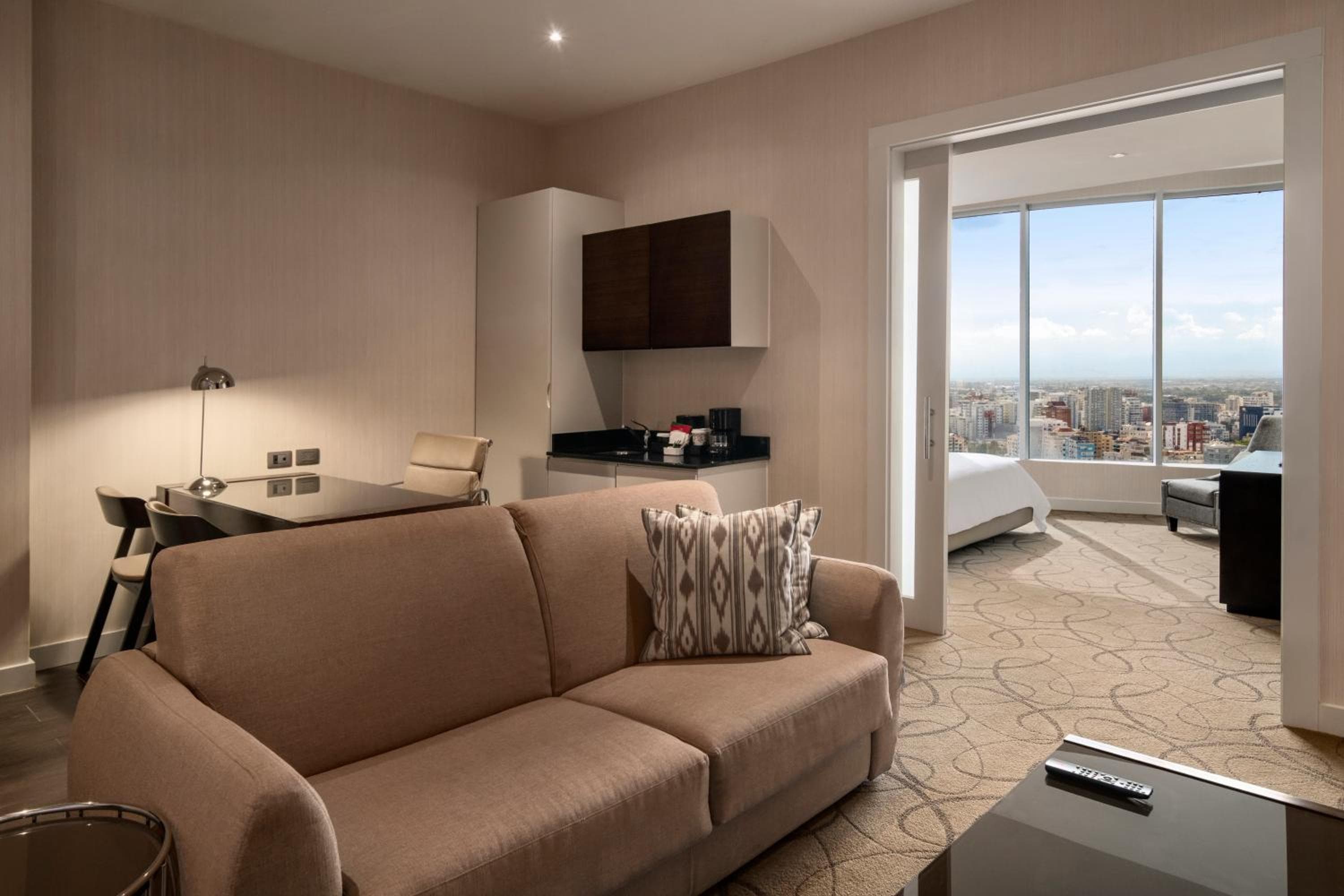 Embassy Suites by Hilton Santo Domingo — 17