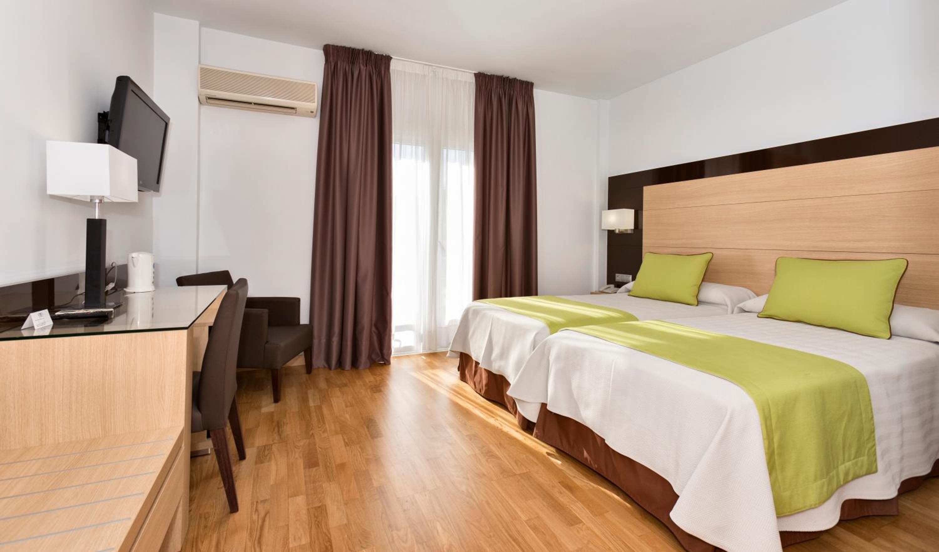 Hotel Baviera — 26