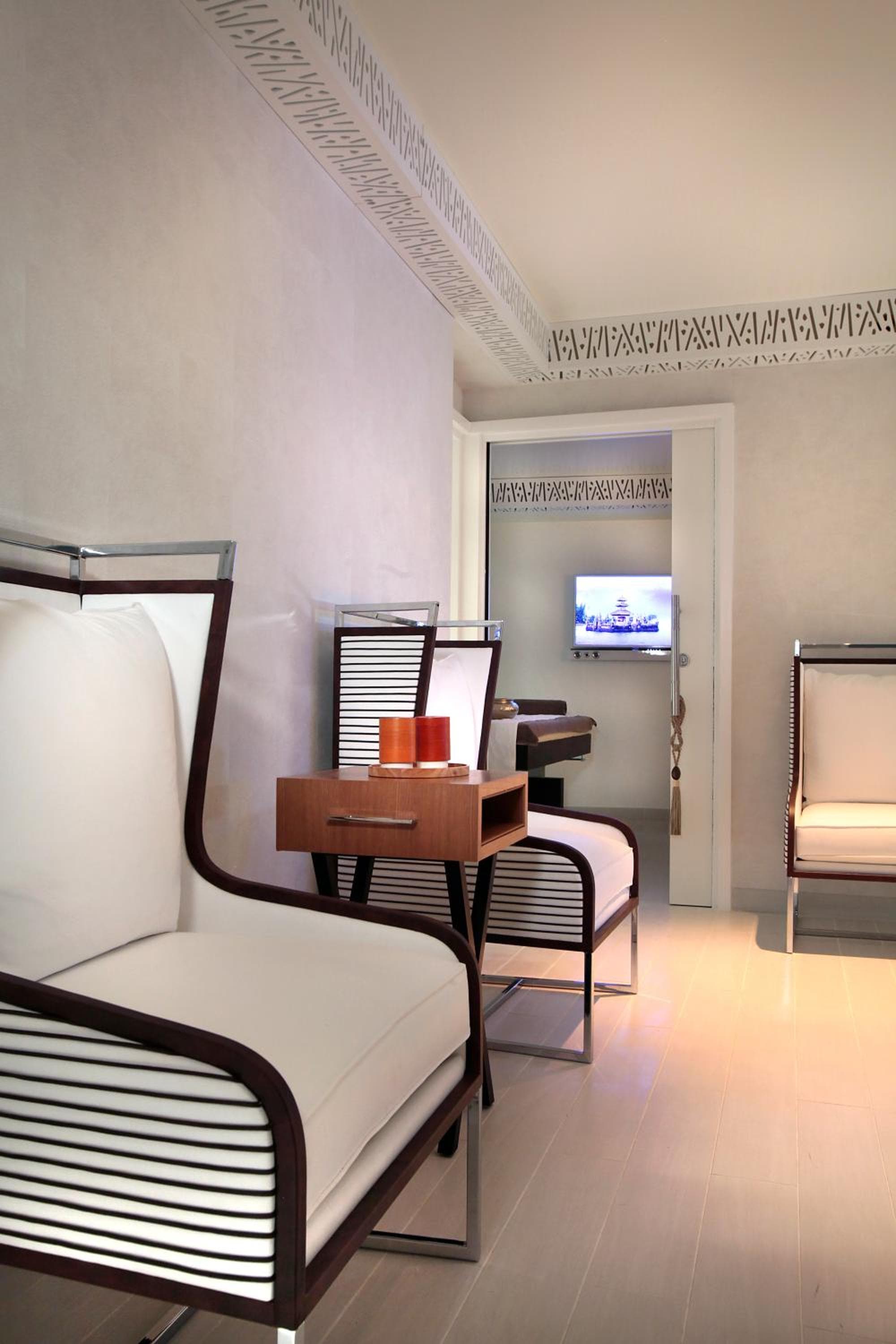 Five Seas by Inwood Hotels — 2