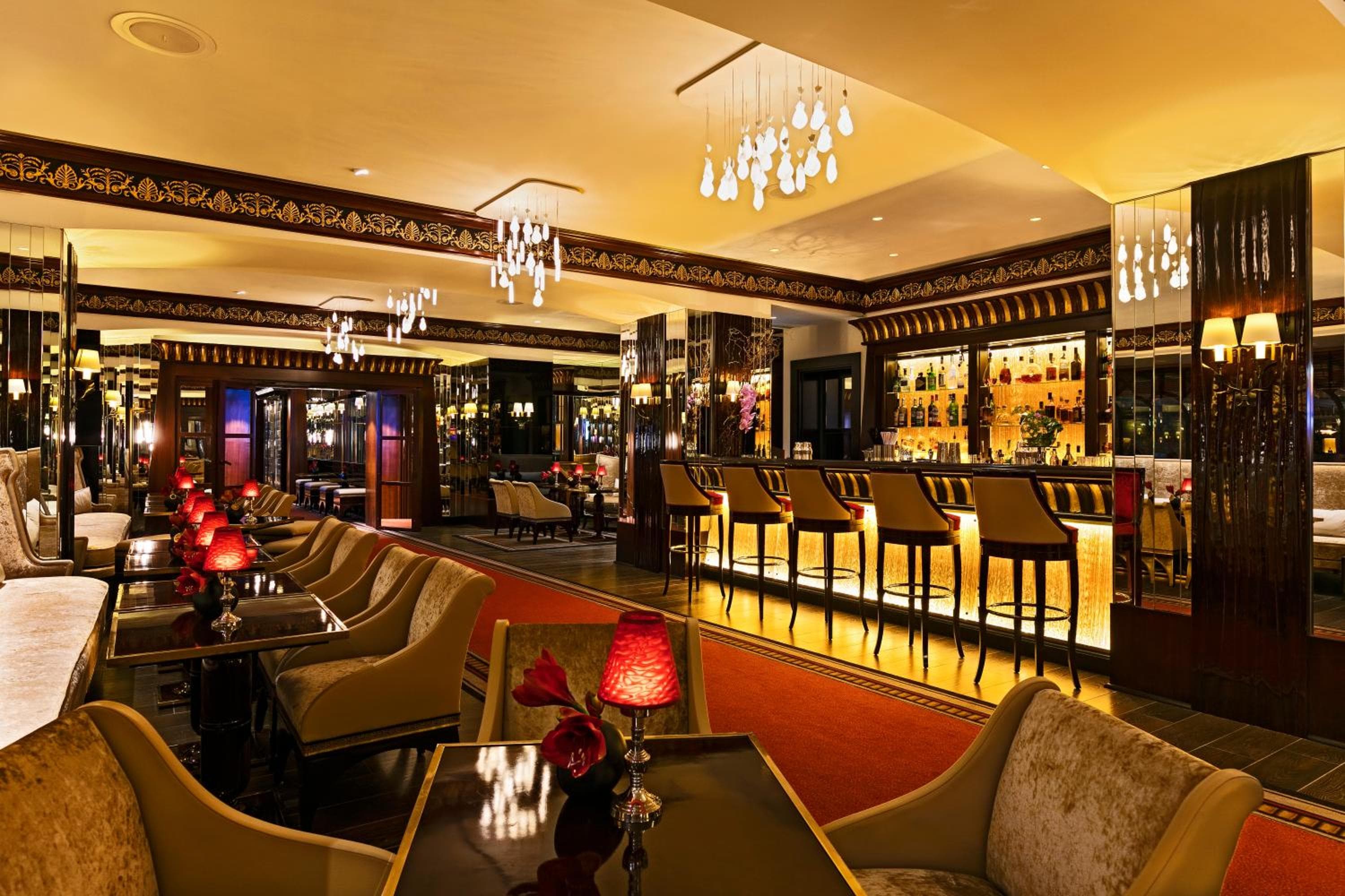 Hôtel Barrière Le Majestic Cannes — 29