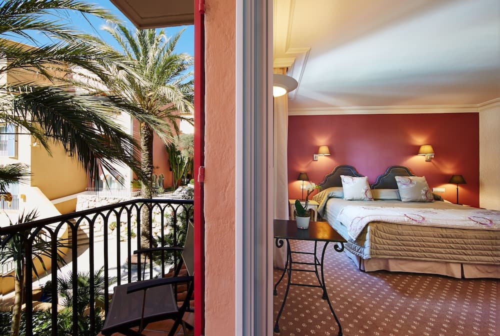 Hotel Byblos Saint-Tropez — 6