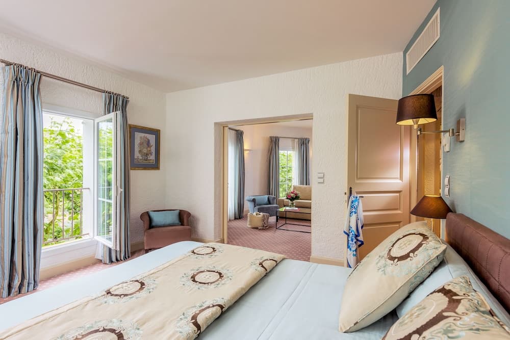 Hotel Byblos Saint-Tropez — 8