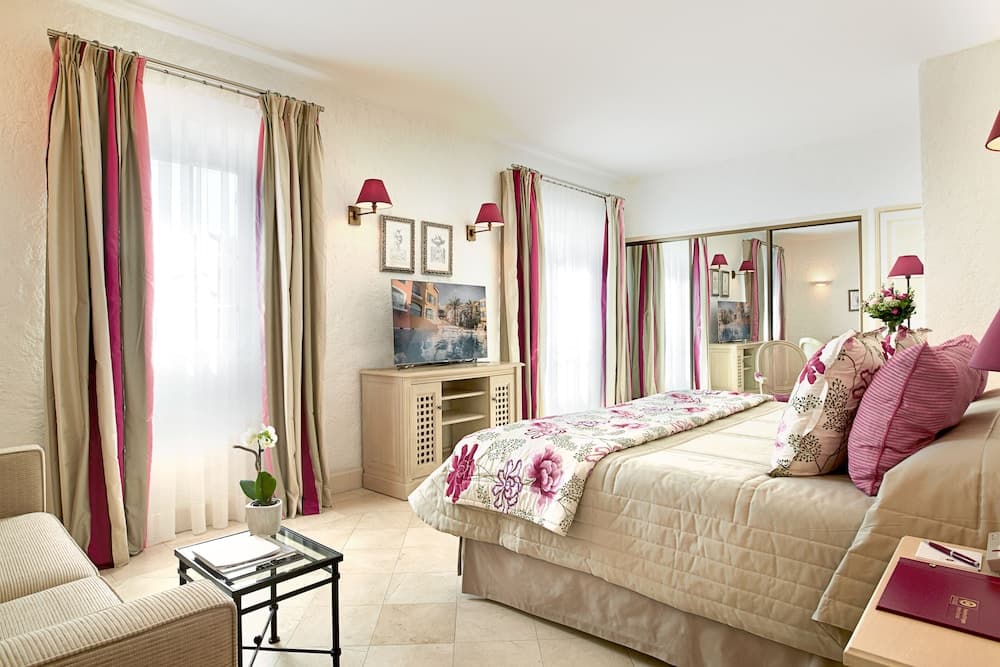 Hotel Byblos Saint-Tropez — 16