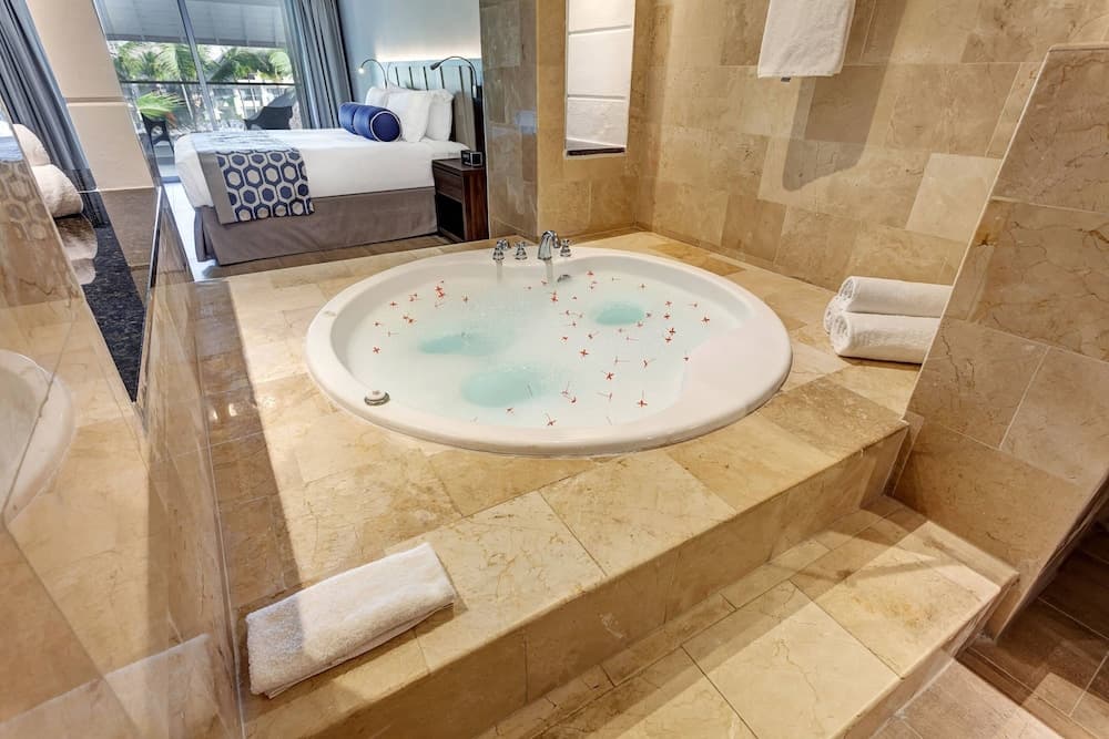 Royalton Splash Punta Cana, An Autograph Collection All-Inclusive Resort & Casino — 4