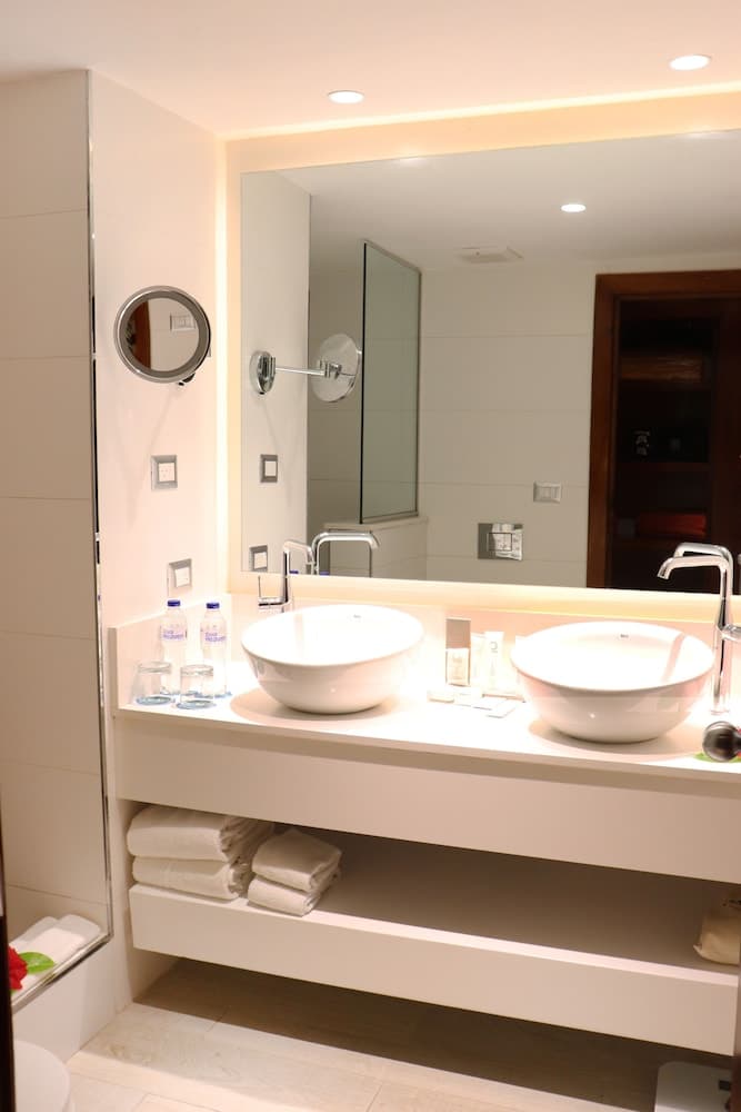 Catalonia Royal Bavaro - Adults Only — 18