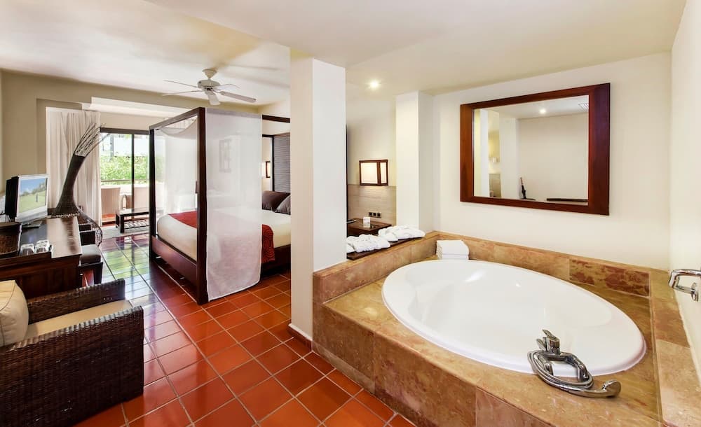 Catalonia Royal Bavaro - Adults Only — 12