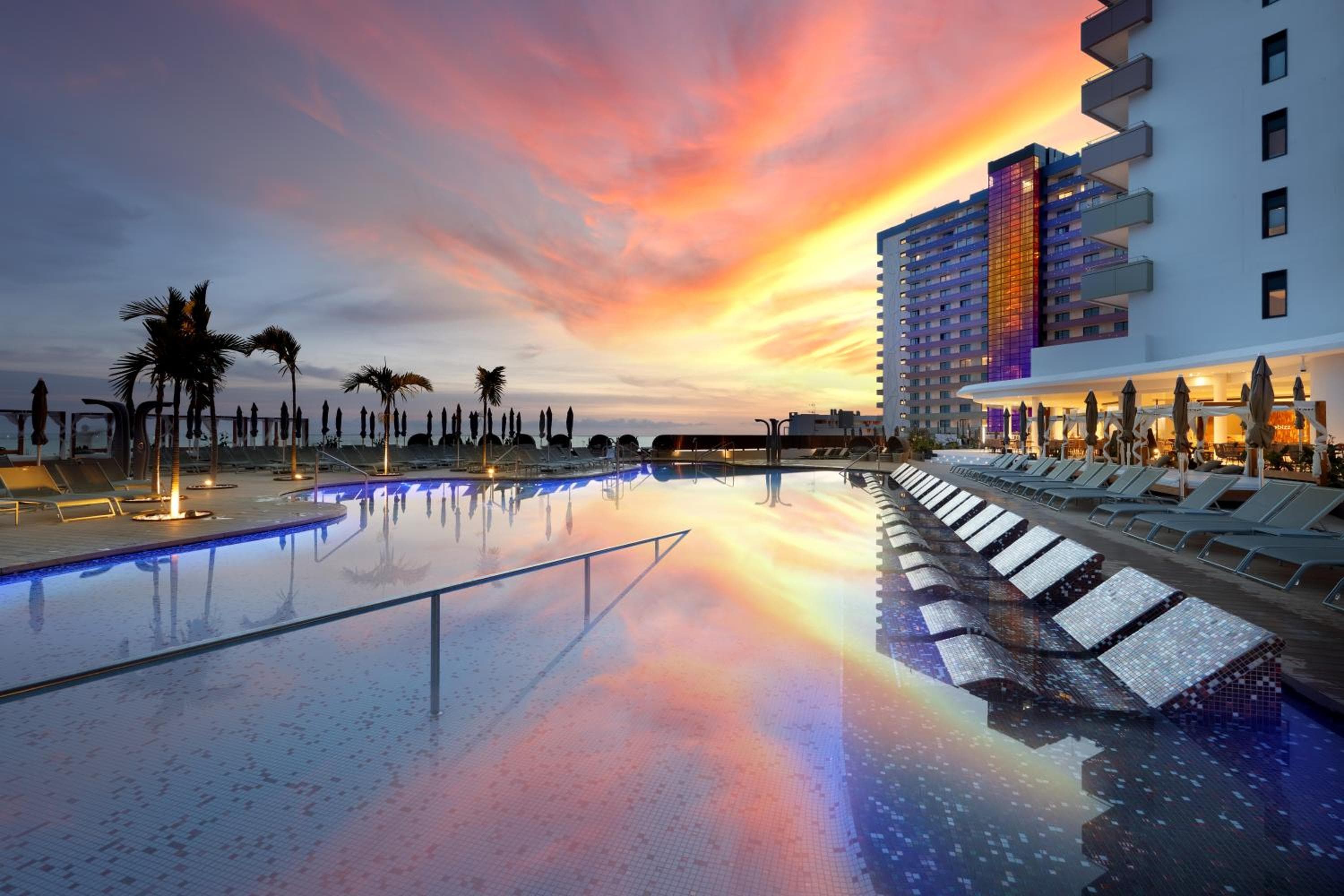 Hard Rock Hotel Tenerife — 24