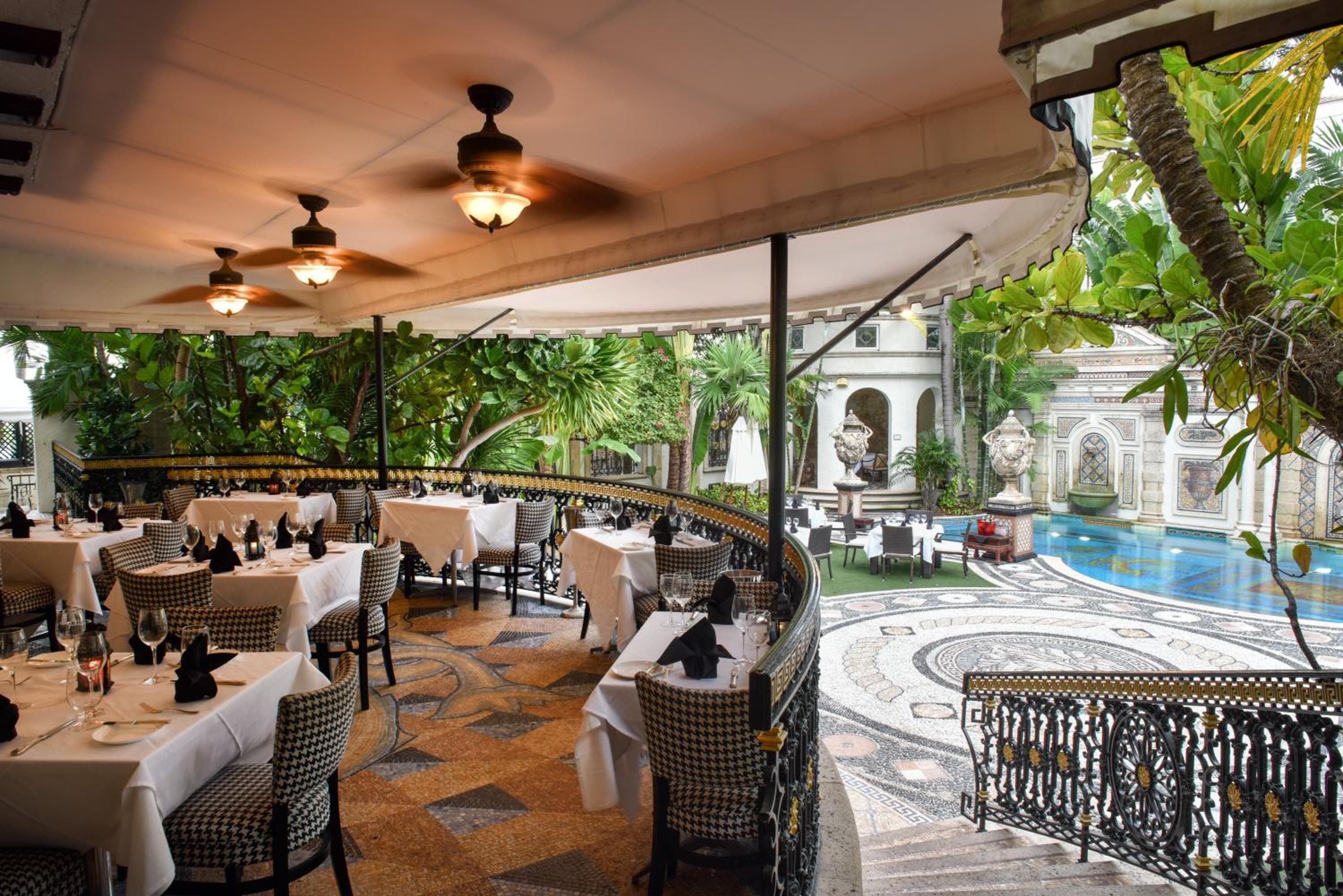 The Villa Casa Casuarina — 28
