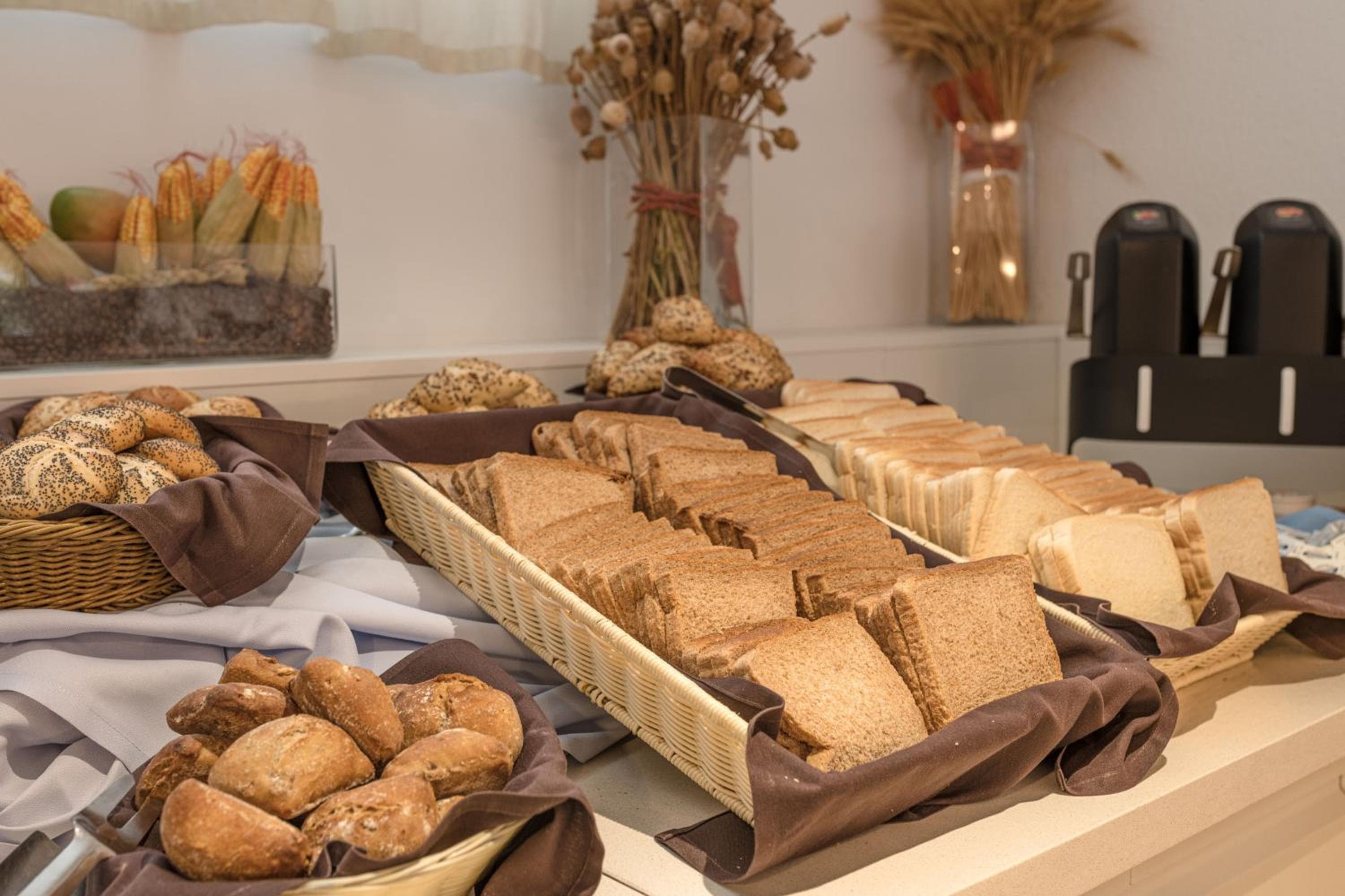 Hotel El Pinar — 12