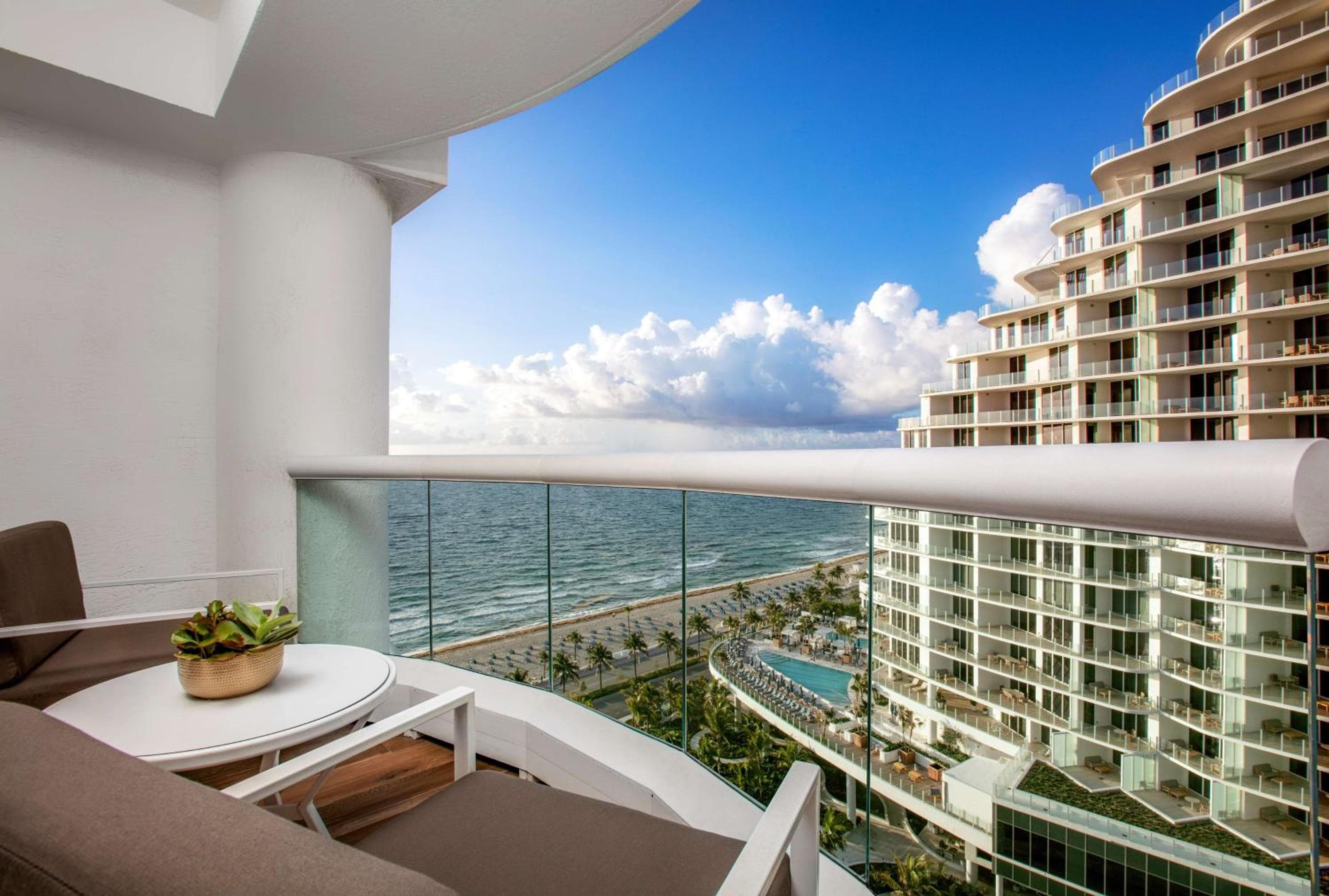 Conrad Fort Lauderdale Beach — 8