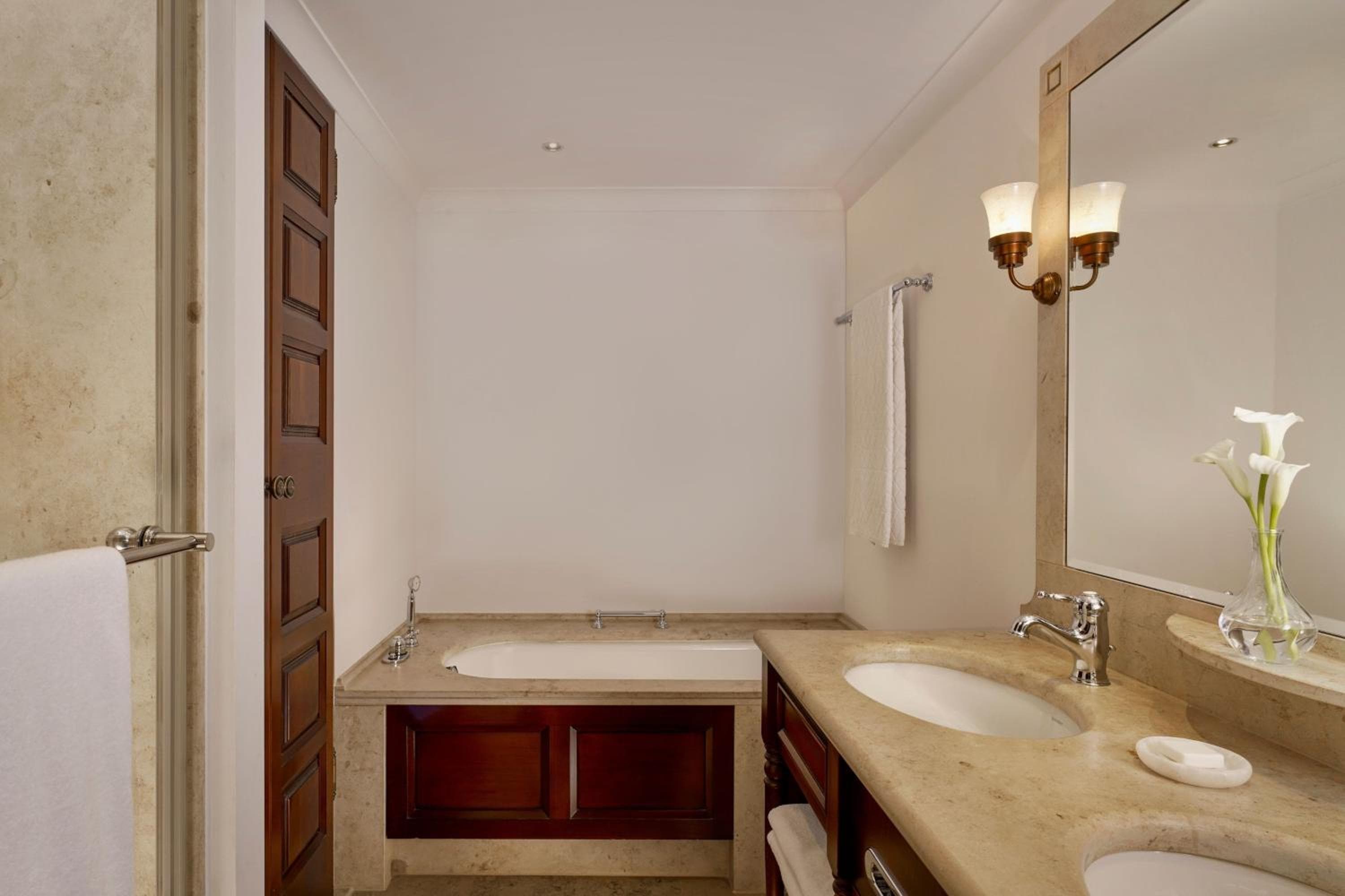 Castillo Hotel Son Vida-Adults Only, a Luxury Collection Hotel, Mallorca — 14