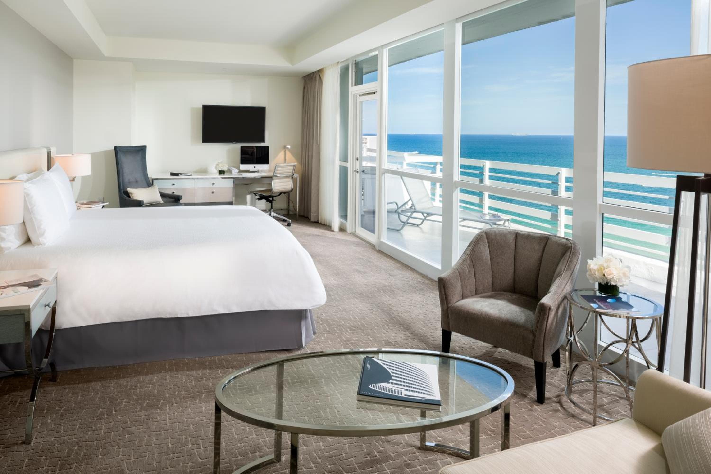 Fontainebleau Miami Beach — 18
