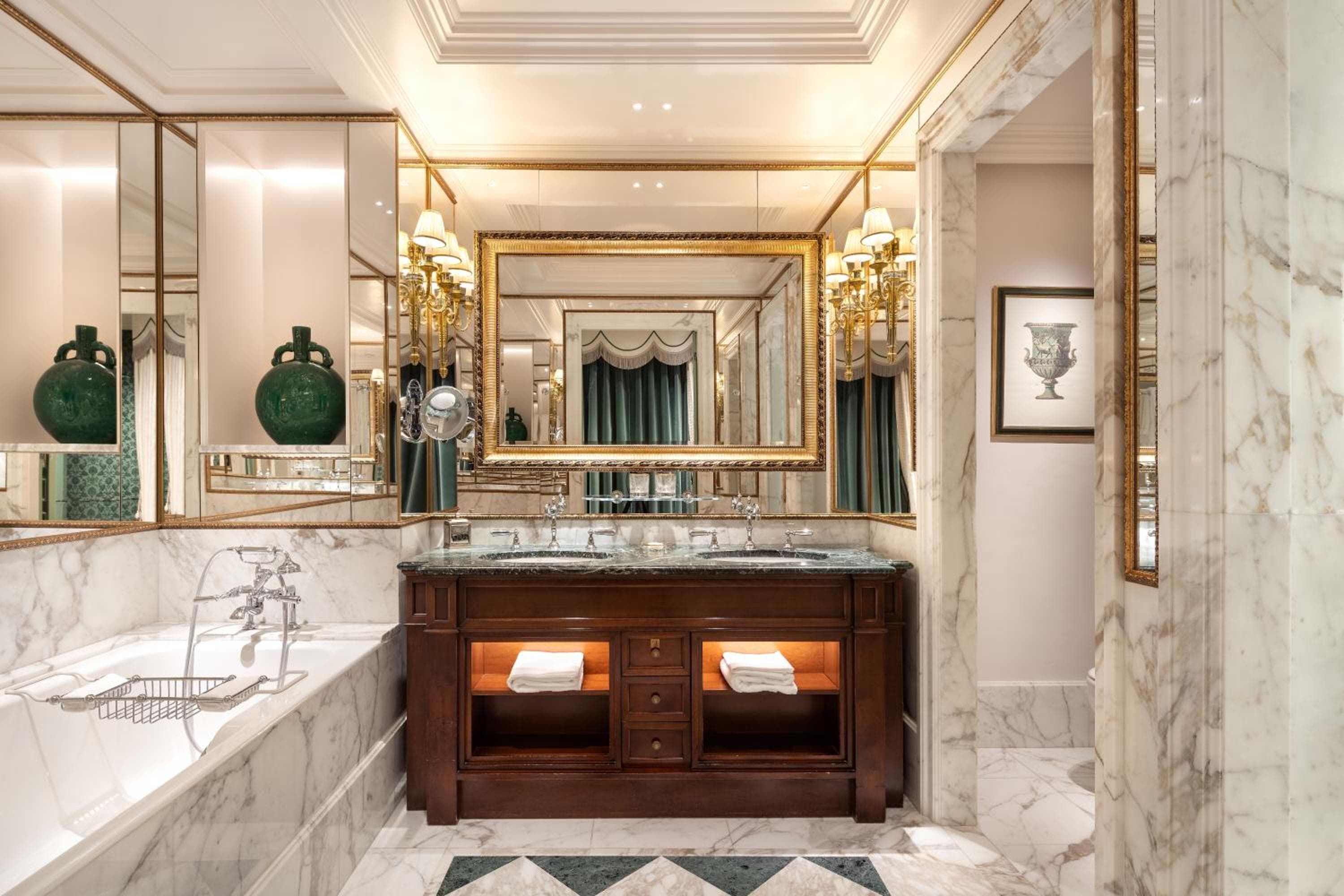 Four Seasons Hotel Firenze — 15
