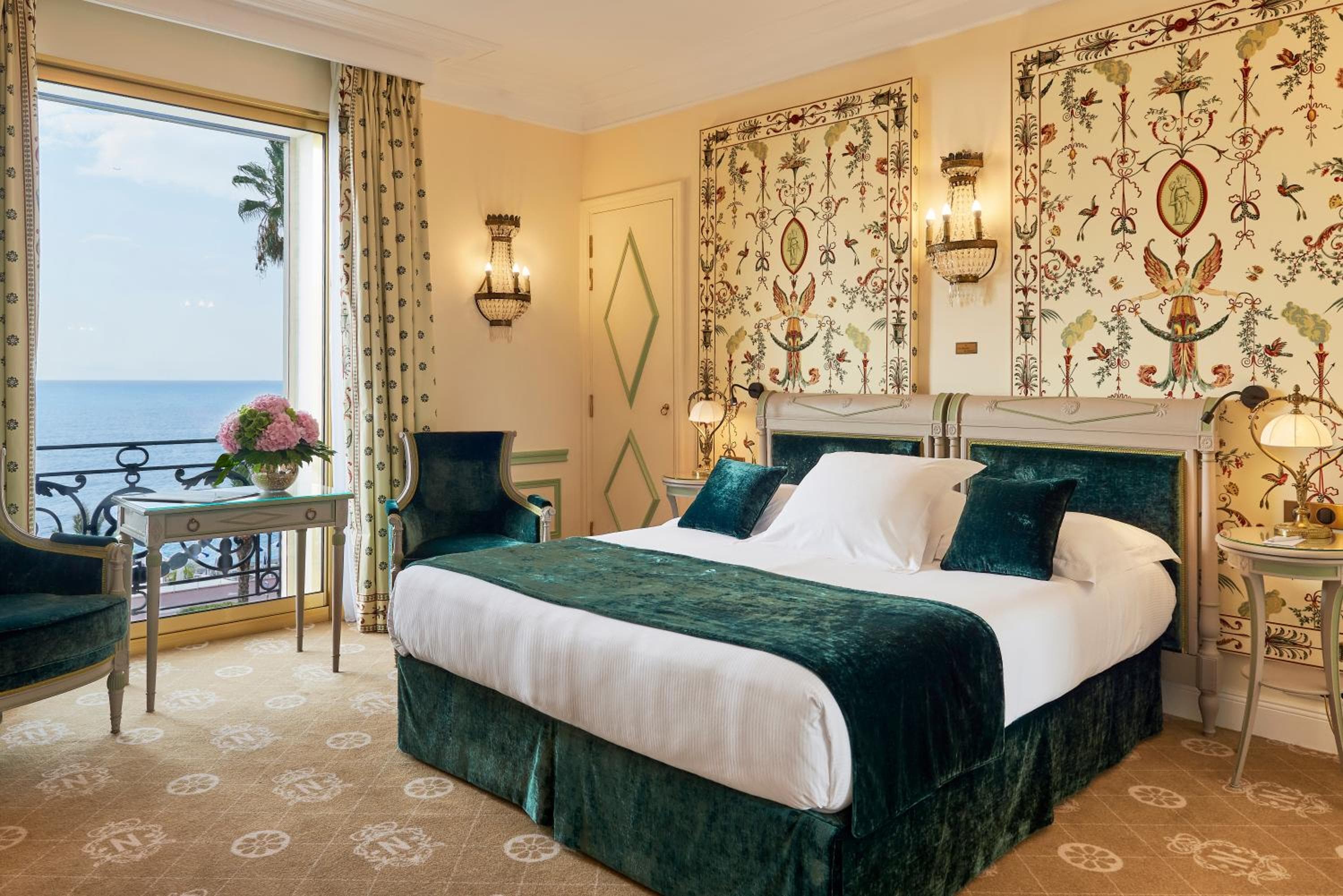 Hotel Le Negresco — 6