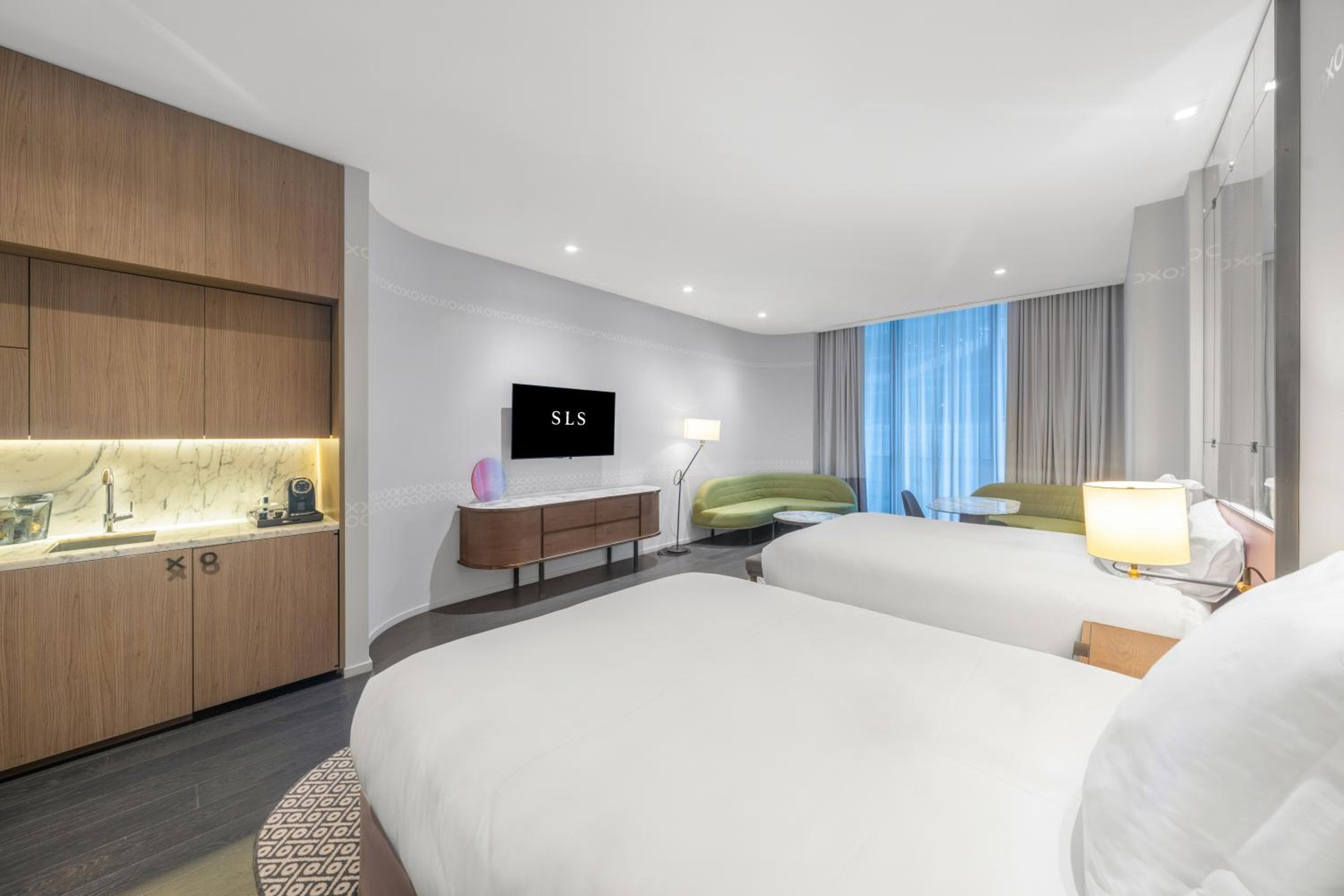 SLS LUX Brickell — 24