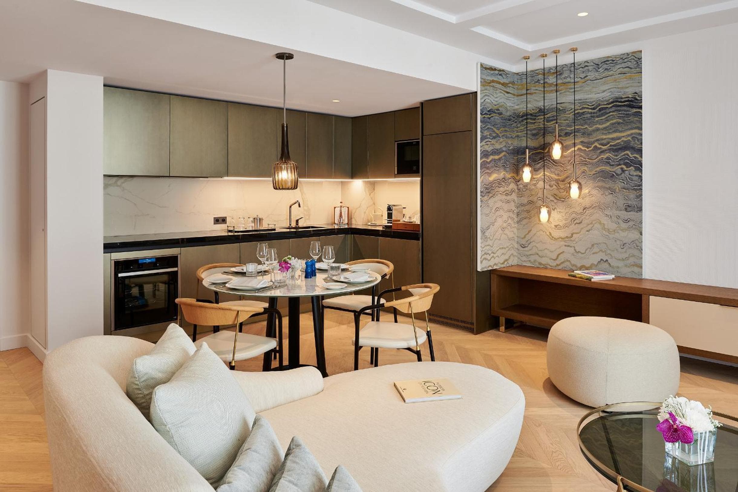 Carlton Cannes, a Regent Hotel — 3