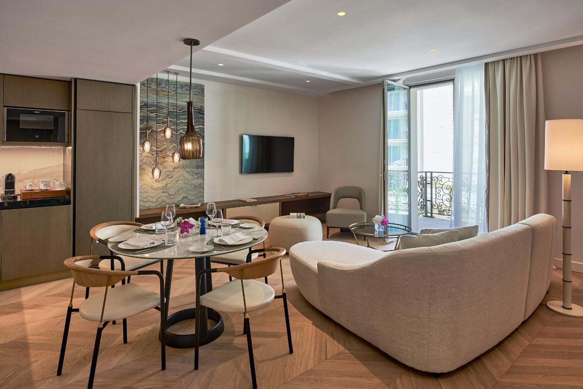 Carlton Cannes, a Regent Hotel — 2