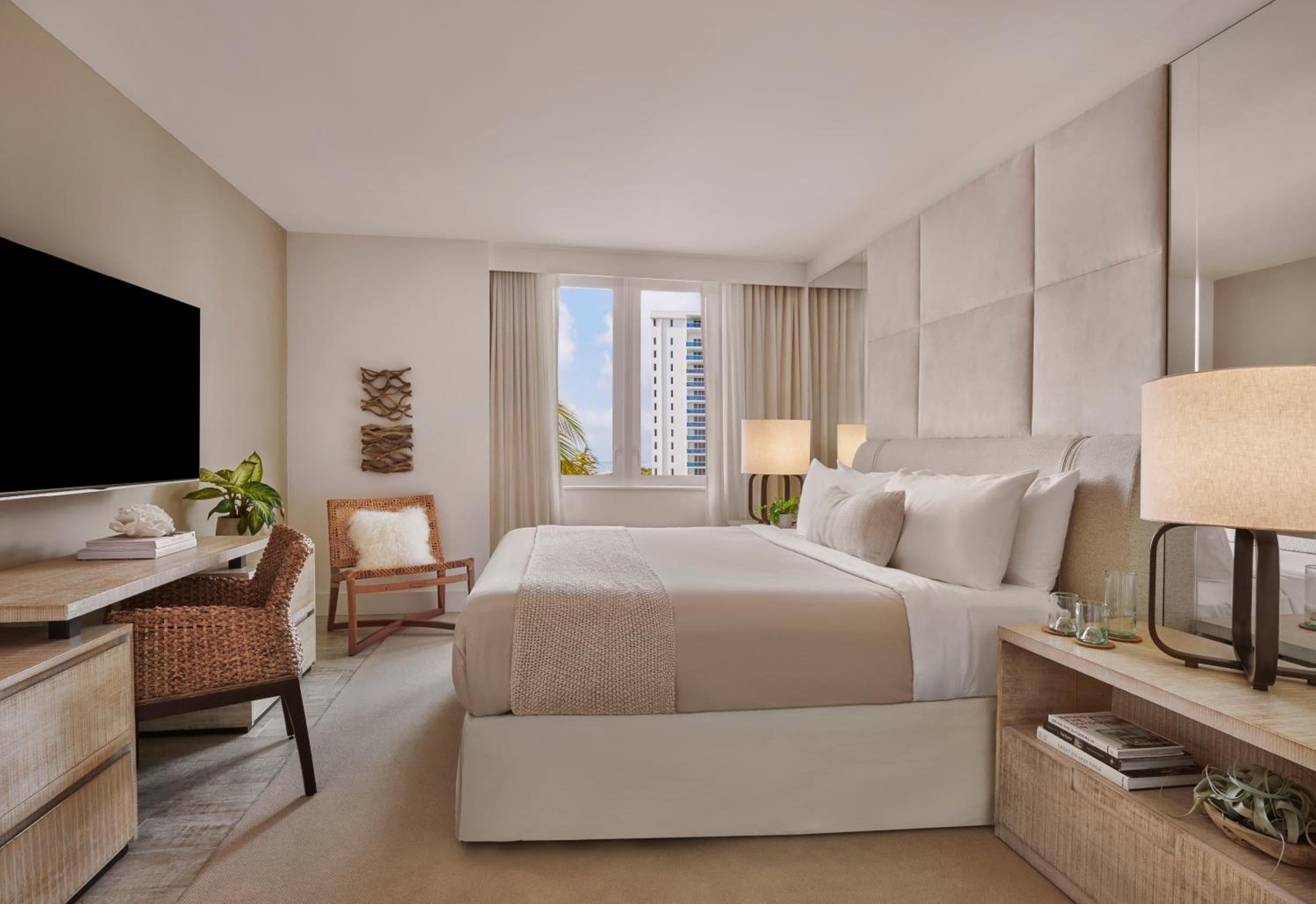 1 Hotel South Beach — 10