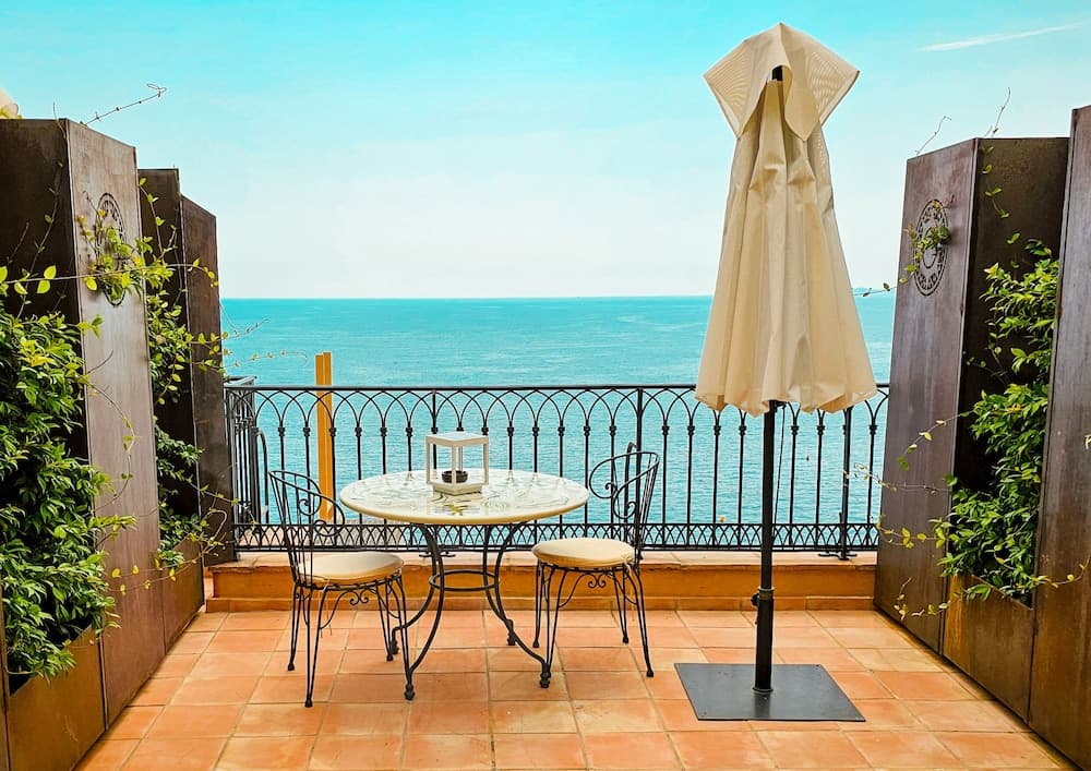Hôtel La Pérouse Nice — 16