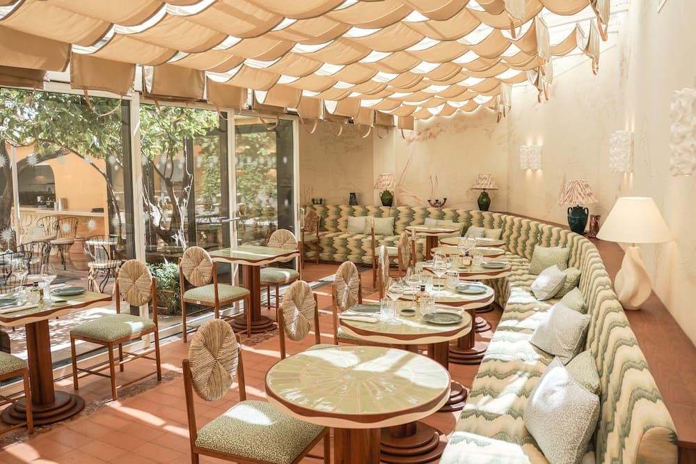 Hôtel La Pérouse Nice — 17